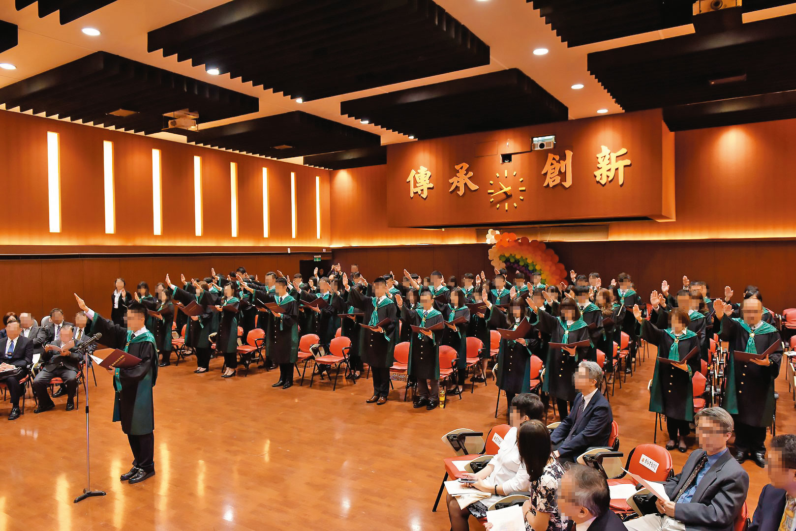 該名學員為司法官班60期，去年9月間始業典禮曾宣誓「陶冶高尚司法品德，絕不怠惰」。圖中非當事人。（翻攝自法務部官網）