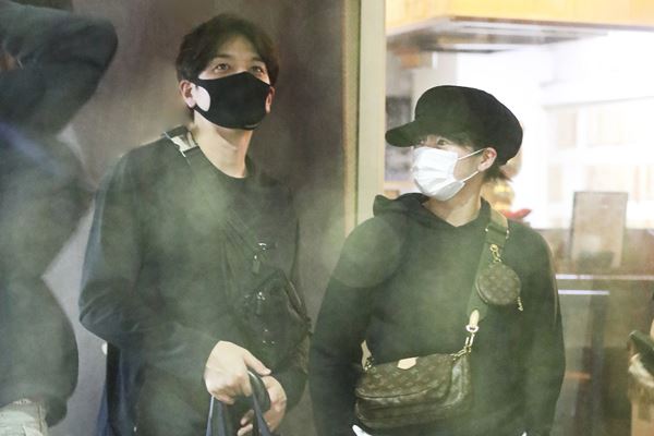 生田斗真與清野菜名在本月初與友人一起聚會,透露很想生小孩。(網路圖片)