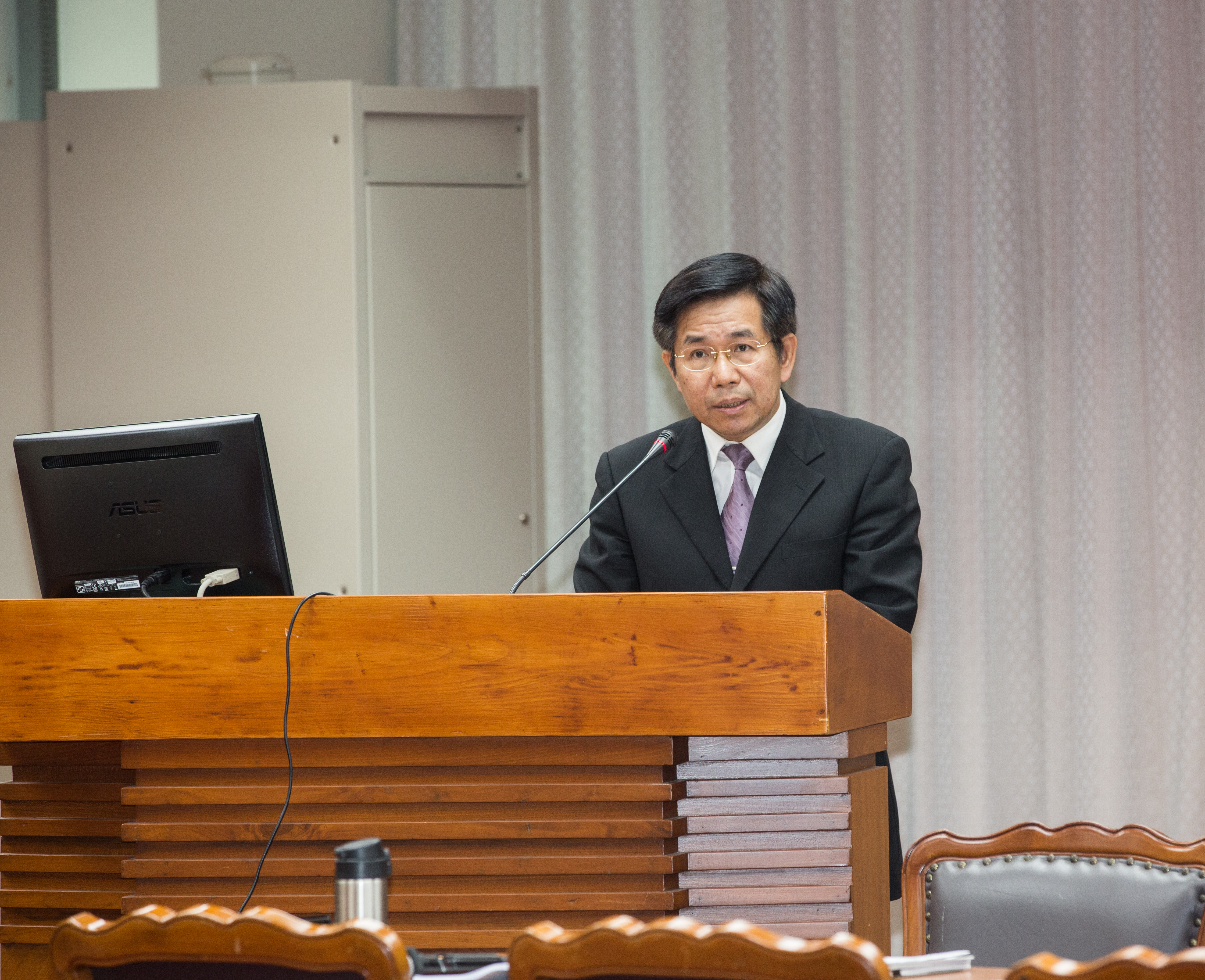 針對新課綱上路使高中教師負擔變重，教長潘文忠回應，會逐年調整員額。（本刊資料照）