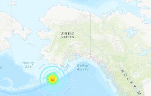位於美國西北的阿拉斯加於台灣時間今（20日）凌晨4時54分，發生規模7.5強震。（翻攝自USGS美國地質調查局）