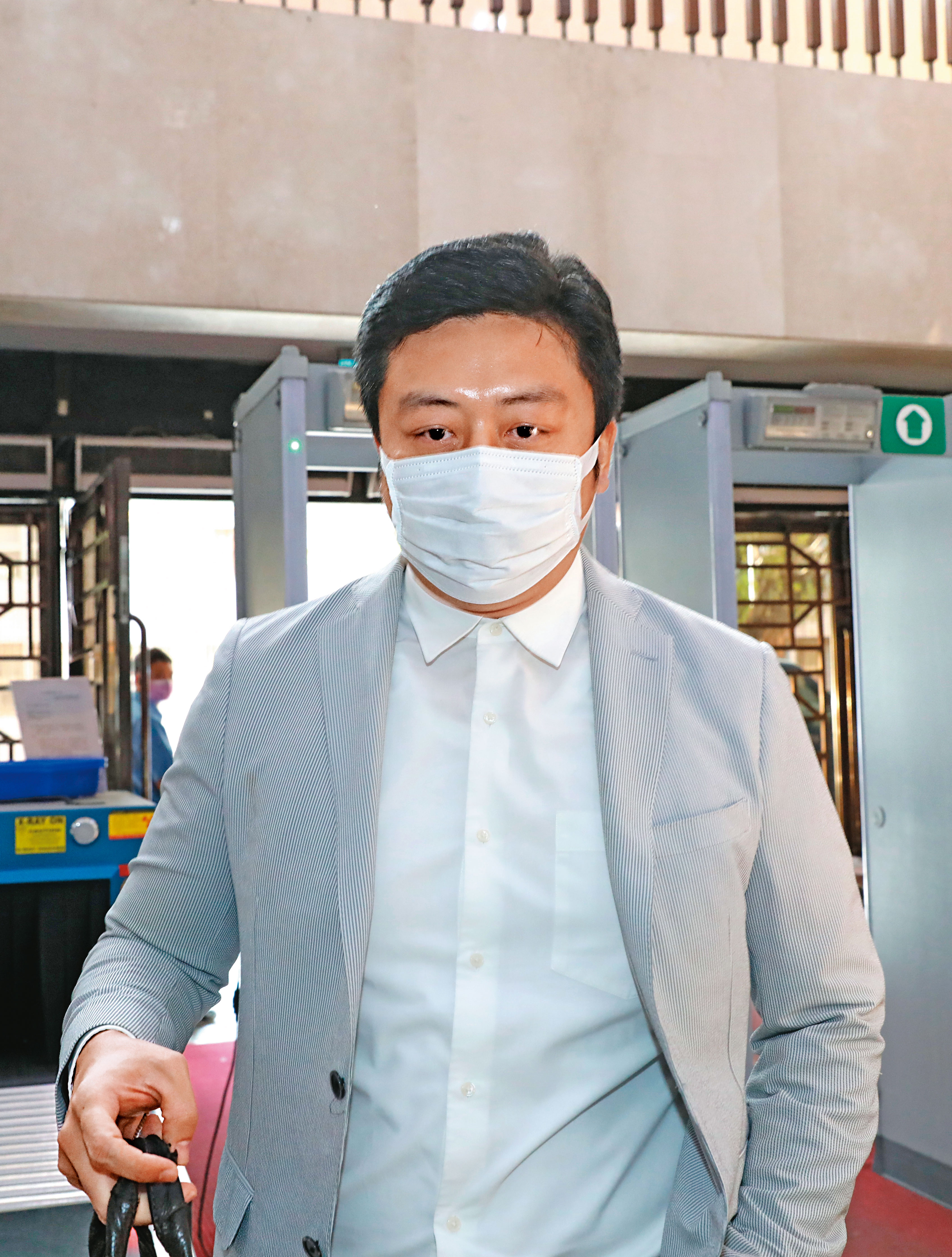 張國政的連襟謝國獻（圖）涉及花200萬元買通黑道，對長榮老臣恐嚇及開槍，已遭起訴。