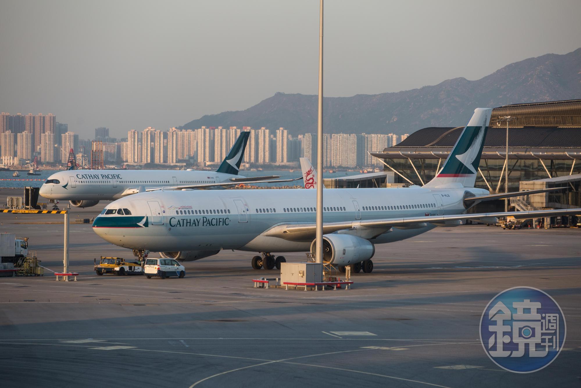 國泰航空金宣布裁員消息,並且要收掉國泰港龍航空。