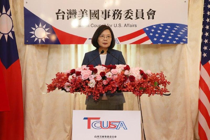蔡政府時期與美國政府關係良好,去年「北美事務協調委員會」正式更名為「台灣美國事務委員會」。(翻攝自外交部網站)