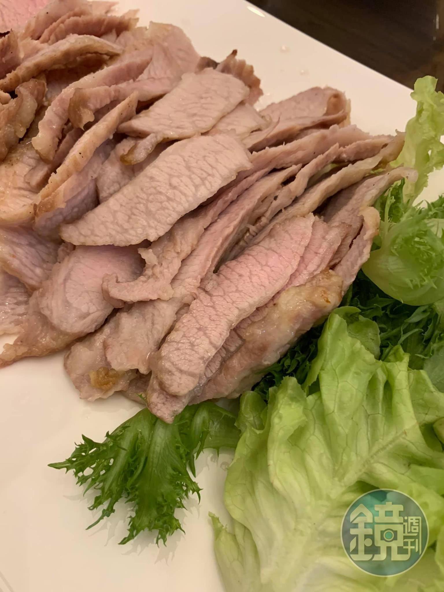 烤出來的白肉,兒子認為肉味較重,較有嚼勁。