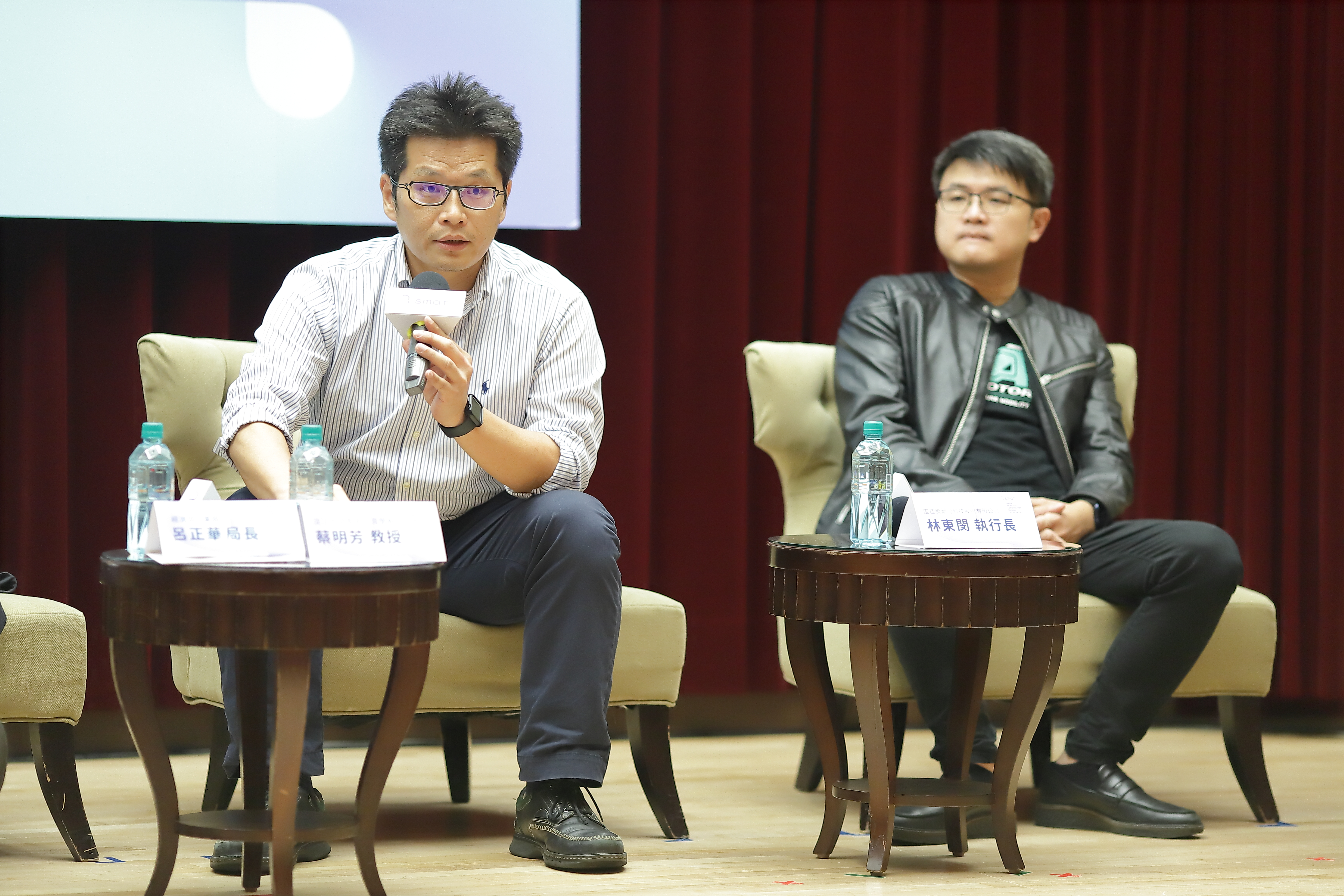 蔡明芳表示，智慧移動產業是兼顧環境永續的產業，並且已成新的經濟思維。