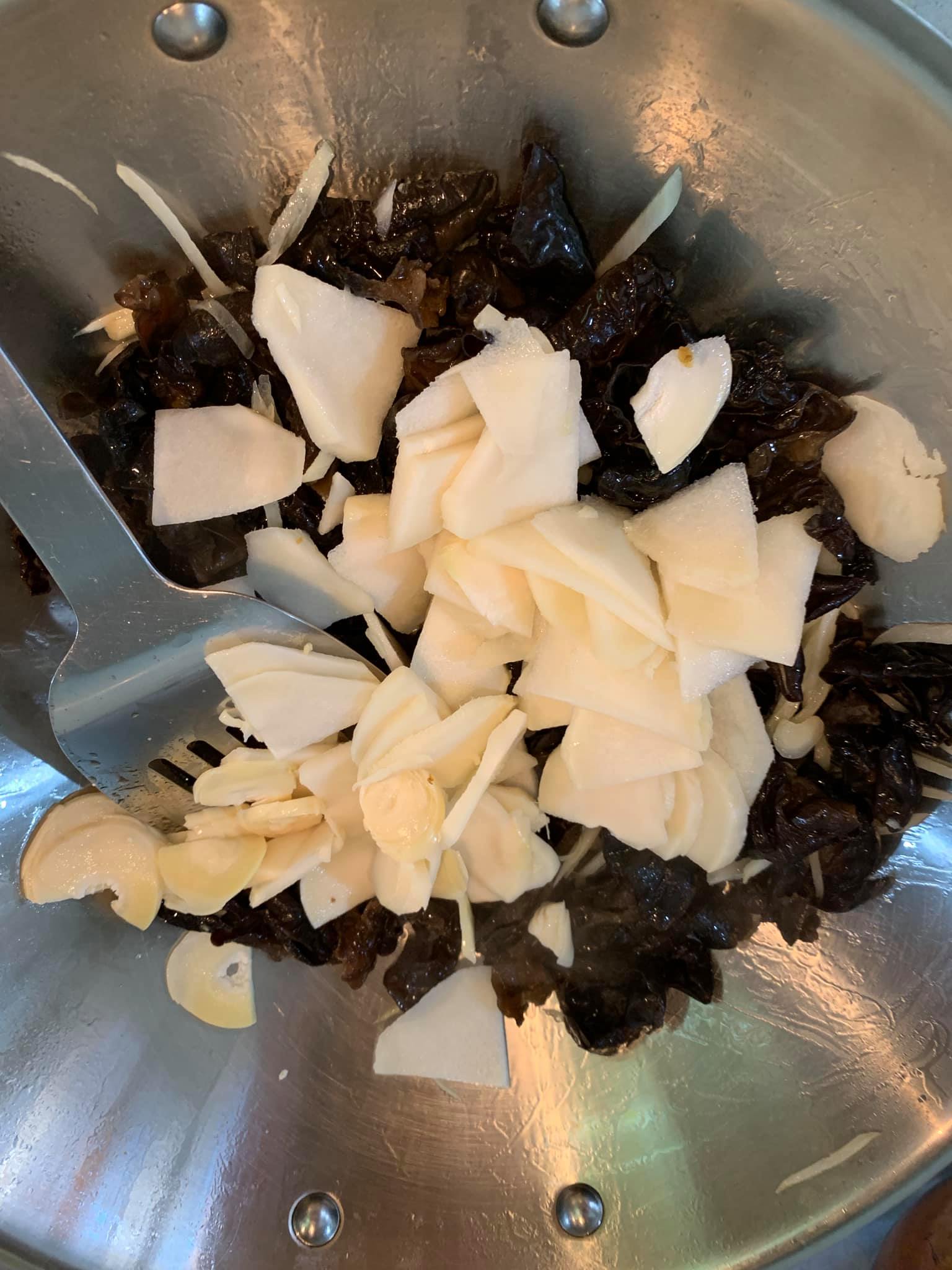 接著放筍片。