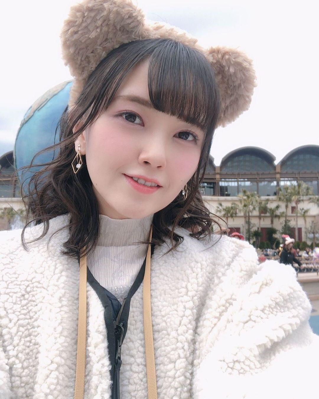 鬼頭明里聲線多變，被譽為「可愛與實力兼備」的聲優。（翻攝IG：kitoakari_staff）