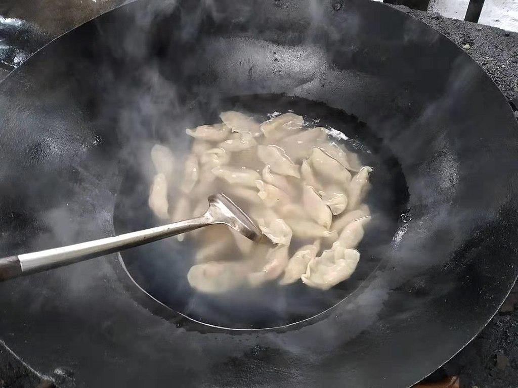 熱心網友傳授許多「水餃水」食譜。(示意圖,維基共享/Mx. Granger)