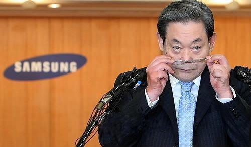 韓國最大財閥三星電子會長李健熙(圖)25日過世,獨子李在鎔被視為接班人,卻因官非纏身,恐引爆真實版的「繼承者」戰爭。(東方IC)