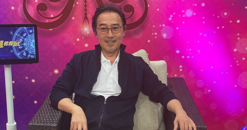 趙樹海形象嚴肅,但提到孫女笑呵呵。(JET提供)