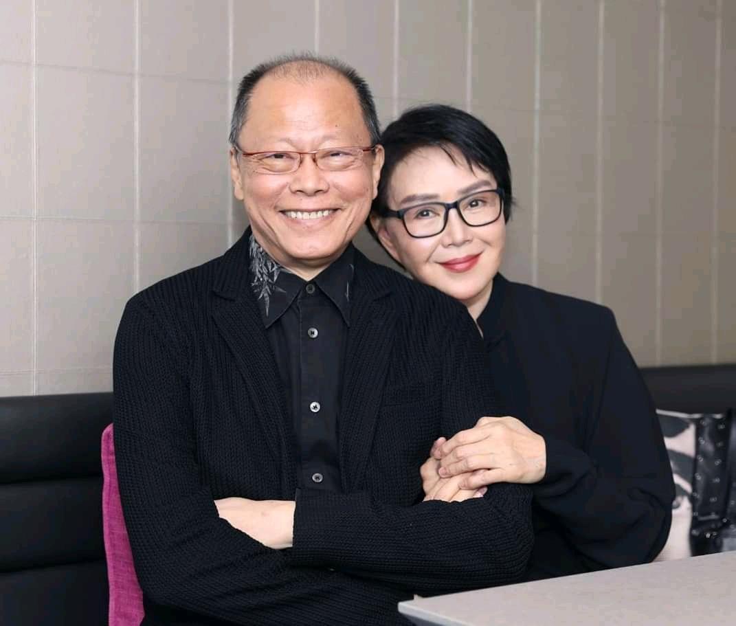 張毅與楊惠姍退出影壇後創立琉璃工房走出一片天，如今享譽國際。（琉璃工房臉書）