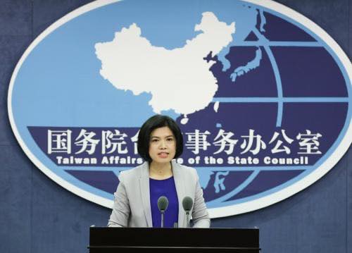 中國國台辦發言人朱鳳蓮於例行記者會上被問兩岸關係是否已進入「準戰爭」狀態，她回應「我們先問下個問題好不好」。（翻攝今日海峽）