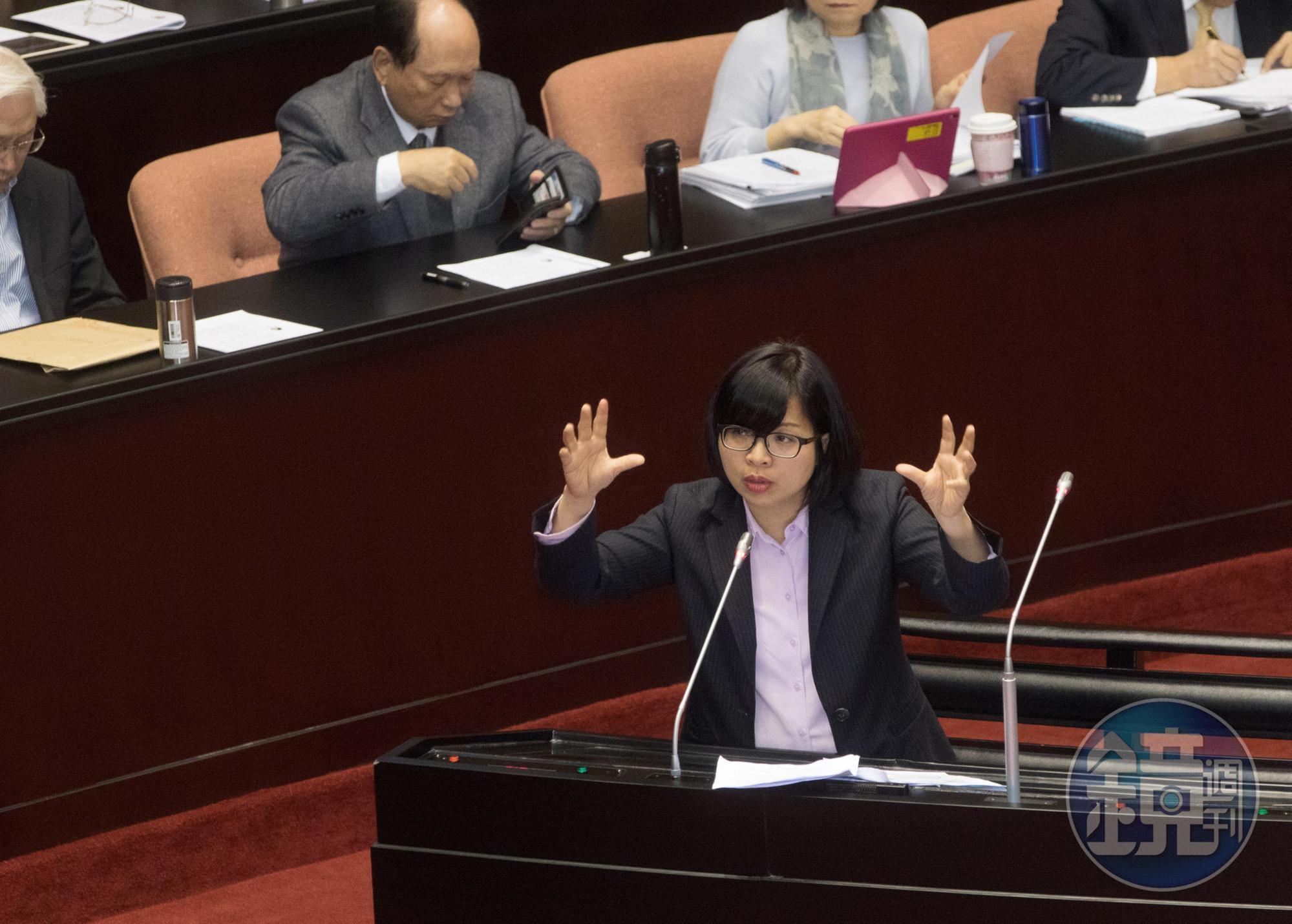 民進黨立委林淑芬證實,《學校衛生法》第23條修正草案因同黨立委撤回連署導致無法成案。(本刊資料照)