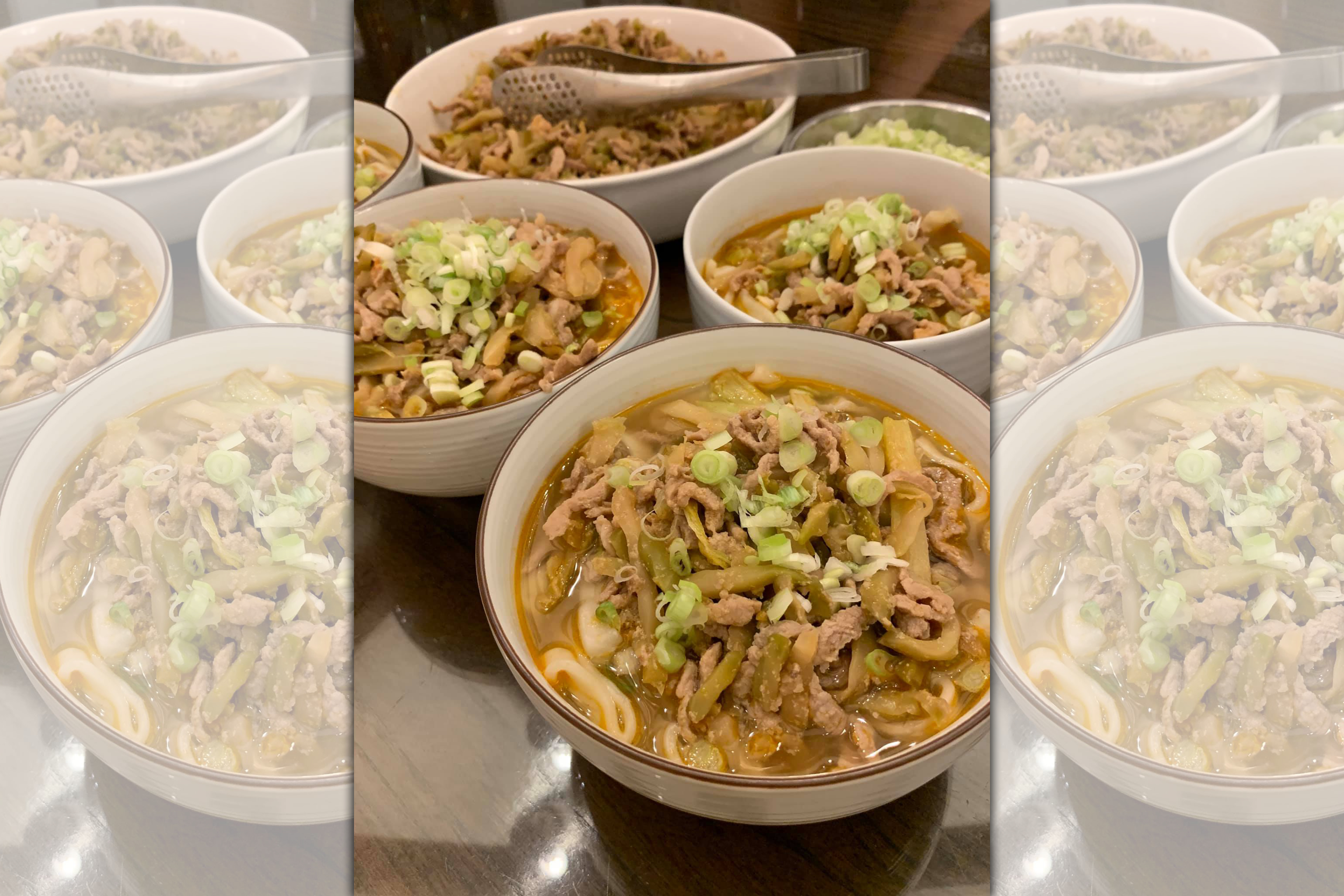 這碗煮給媽媽吃的「榨菜肉絲麵」，雖然家常，卻有著思鄉情懷。