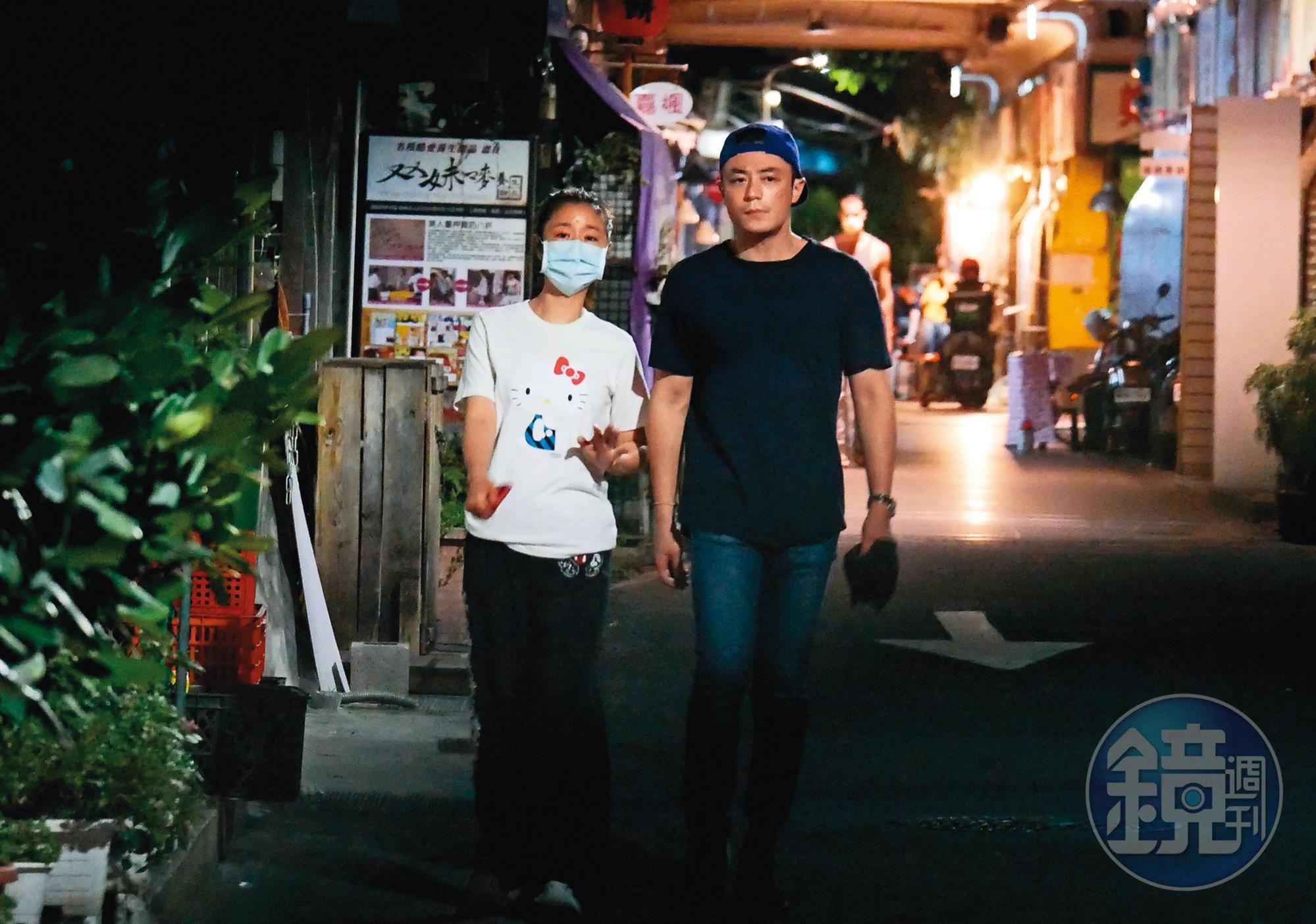 今年5月底,本刊才拍到霍建華和林心如甜蜜現身台北街頭,沒想到關係急轉直下,還被其他媒體拍到吵架。