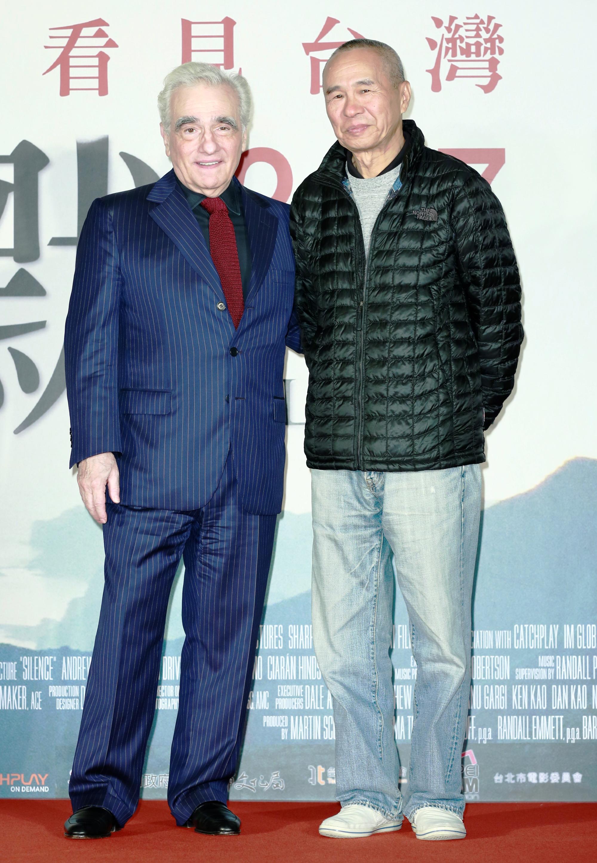 當年馬丁史柯西斯在台取景的《沈默》上映，他特地來台宣傳，侯孝賢也出席首映會，來個名導相見歡。（攝影：蕭志傑）