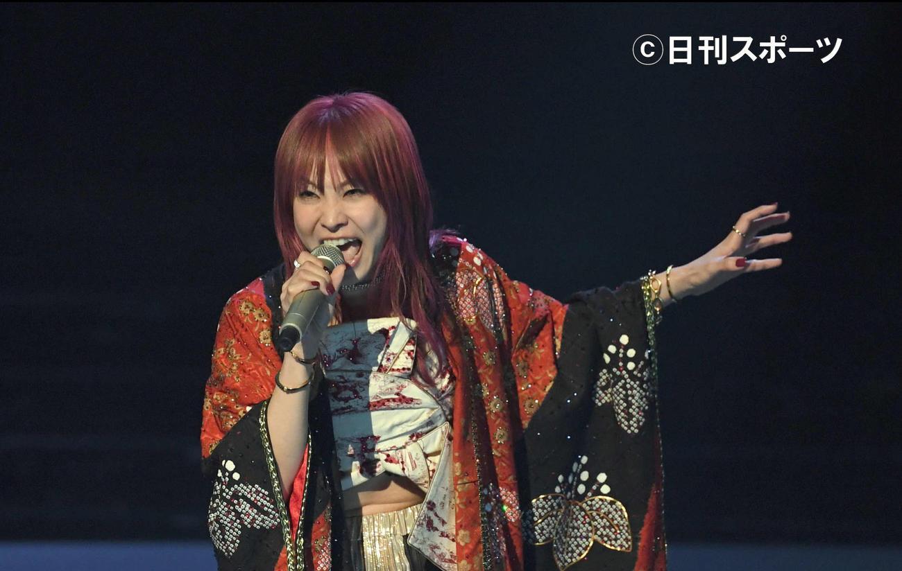 LiSA因為《鬼滅》主題曲爆紅。（翻攝日刊Sports）