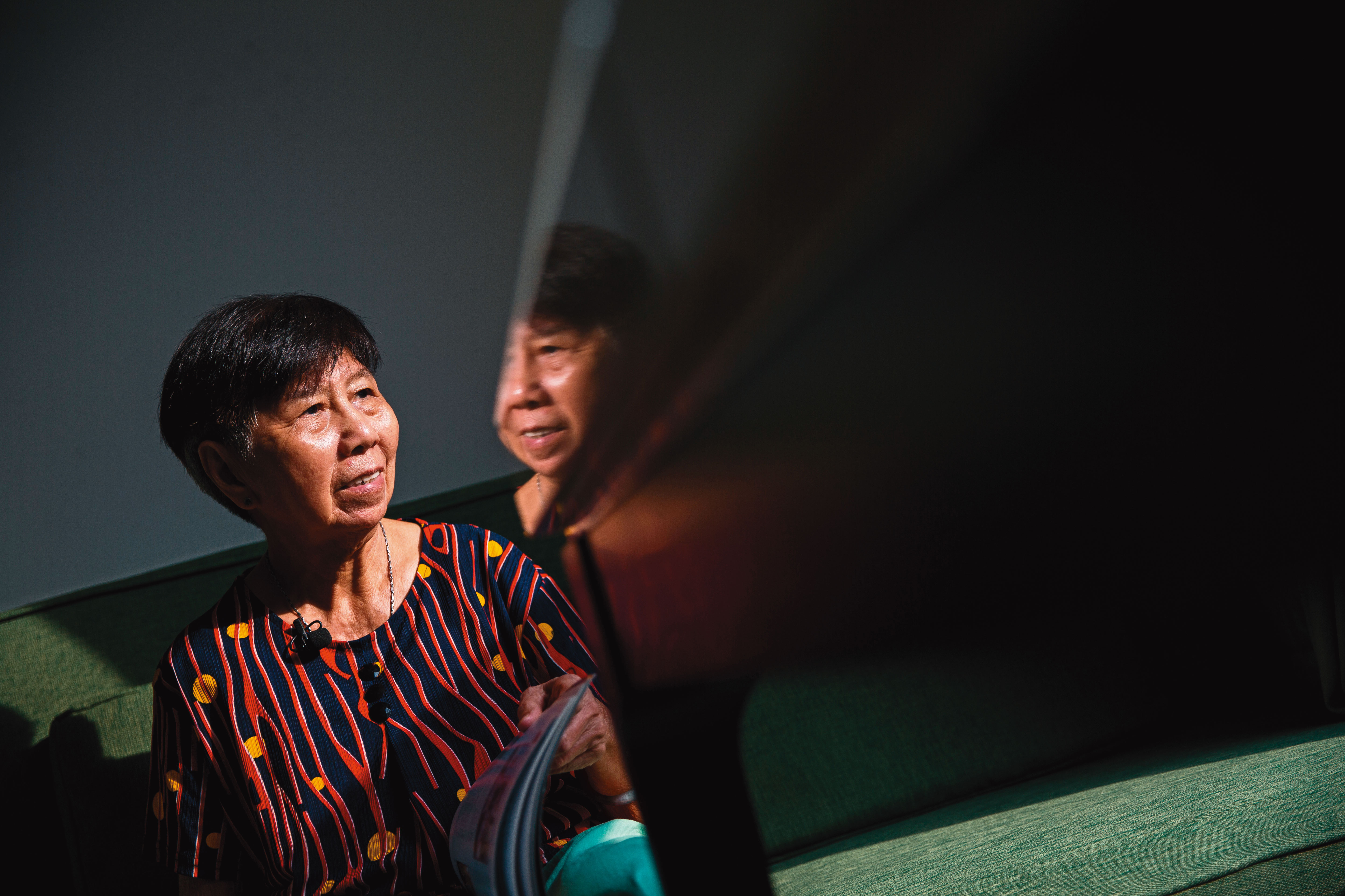 曾肖容說再婚太麻煩，倒是在工廠認了一個乾兒子。