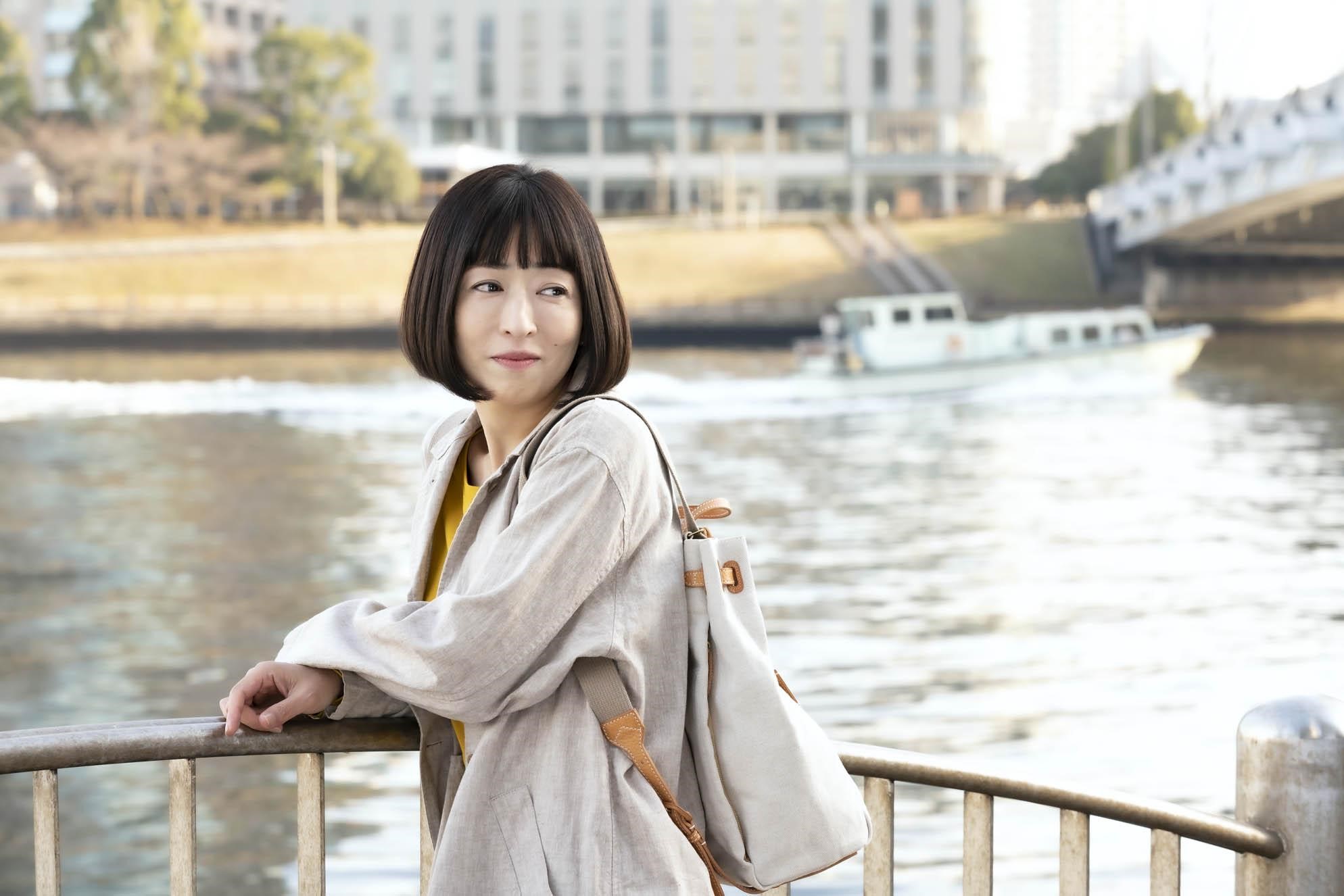 《用甜酒漱口》描繪逾40歲的獨身女性內心世界，由氣質女星松雪泰子主演。（天馬行空提供）