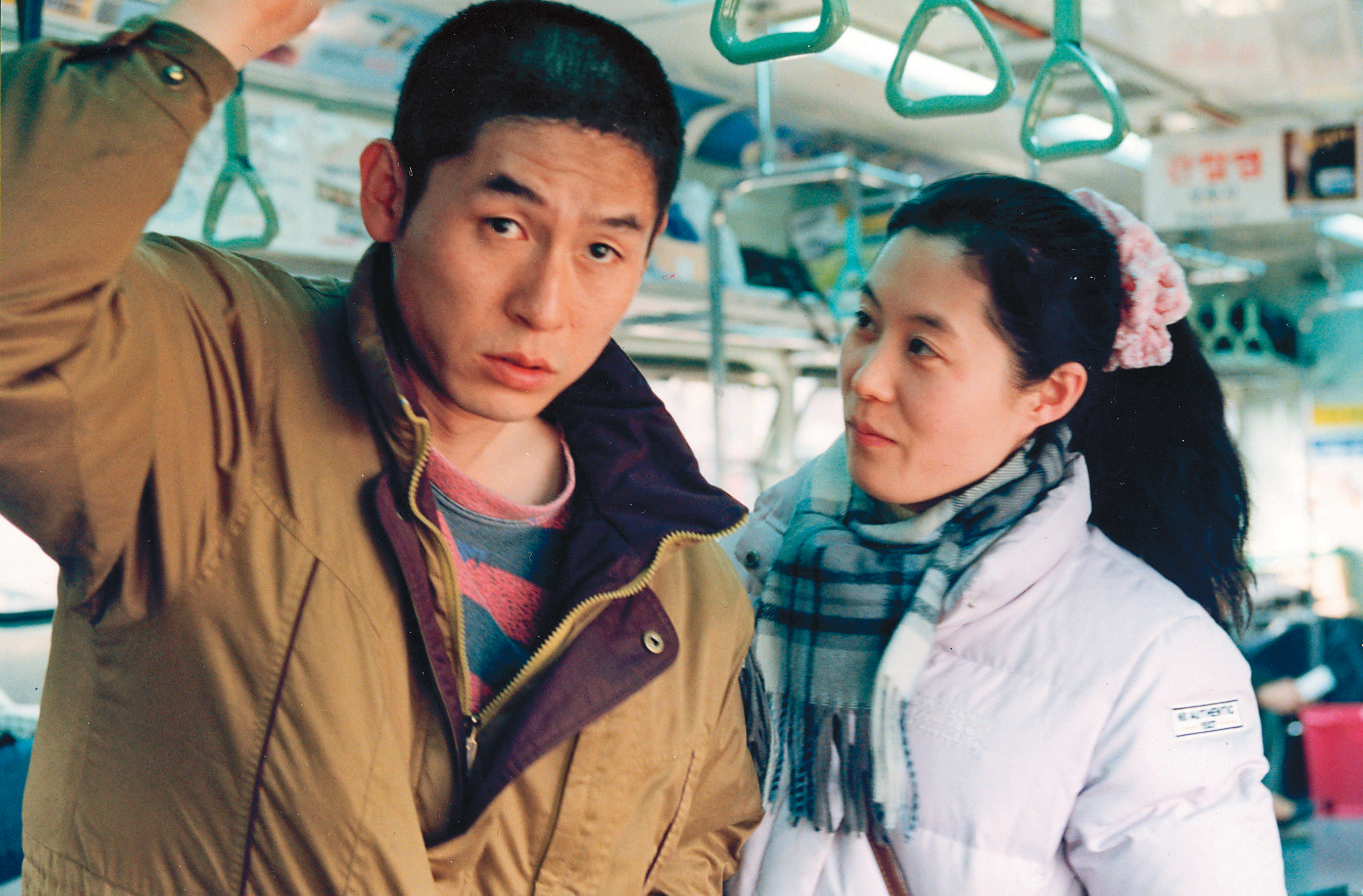 甫出獄男子竟與被害者的女兒從差點強暴對方發展出動人的關係，導演李滄東揭露人性慾望，演員教人刮目相看。（翻攝自imdb）