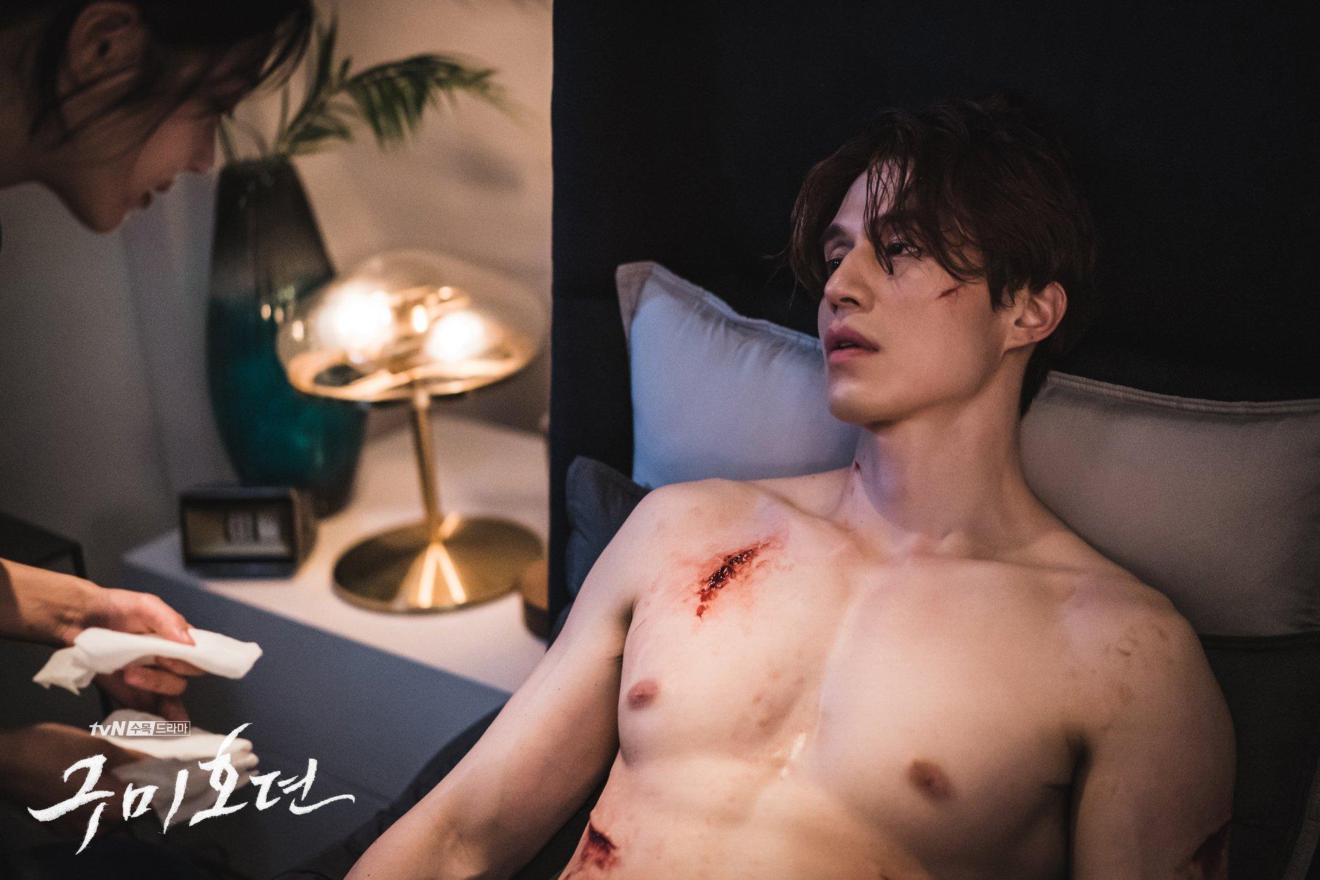 李棟旭希望擁有九尾狐「快速復原」的療傷能力。（翻攝tvN drama FB）