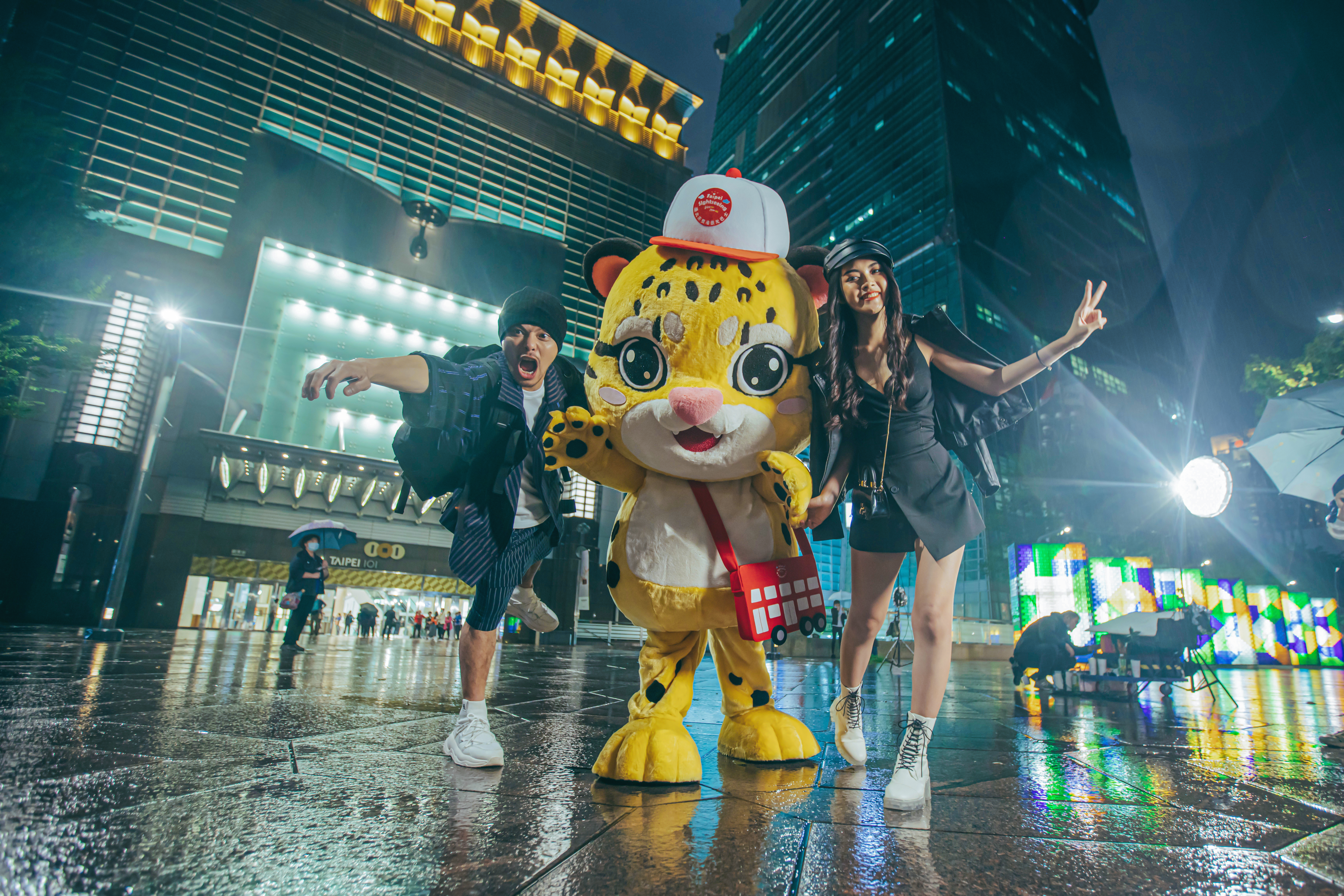 黃明志4度受邀擔任台北市觀光代言人，結合新歌〈你不認識我〉，在台北市17個場景拍攝MV。（亞洲通文創提供）