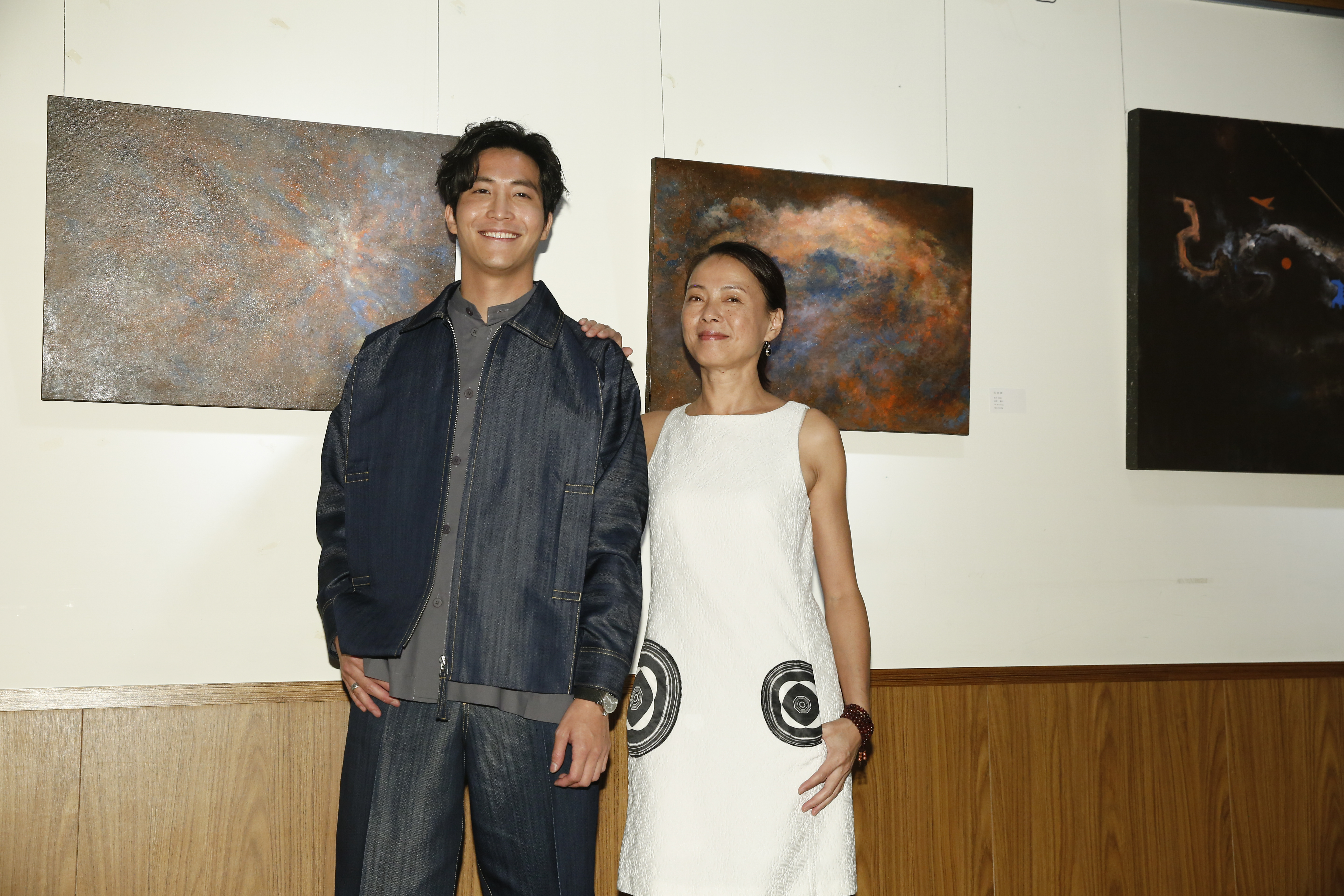 柯淑勤特別為吳翔震《光合作用 X 吳翔震》畫展站台。