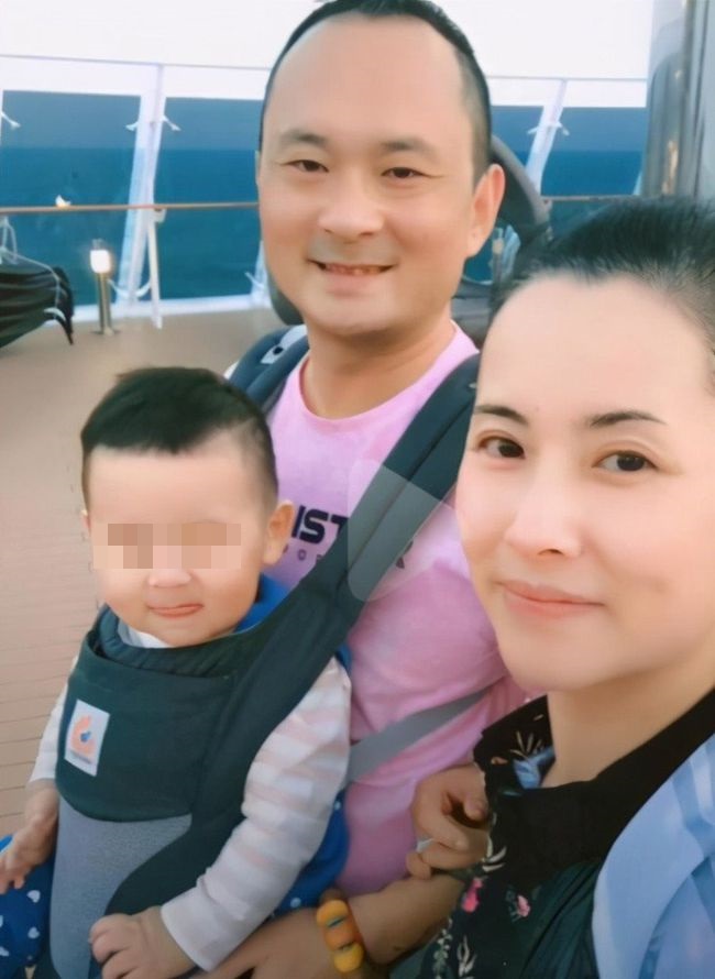 楊明娜反擊田亮，聲稱兩人早在7月離婚。（翻攝自田亮微博）