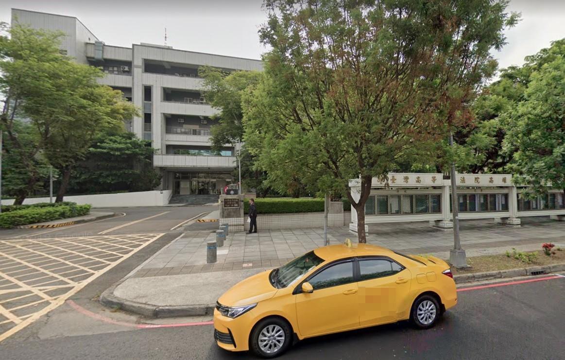 一名蘇姓司機在按摩女幼兒面前性侵其母，被法官認定泯滅人性。（翻攝自Google Map）