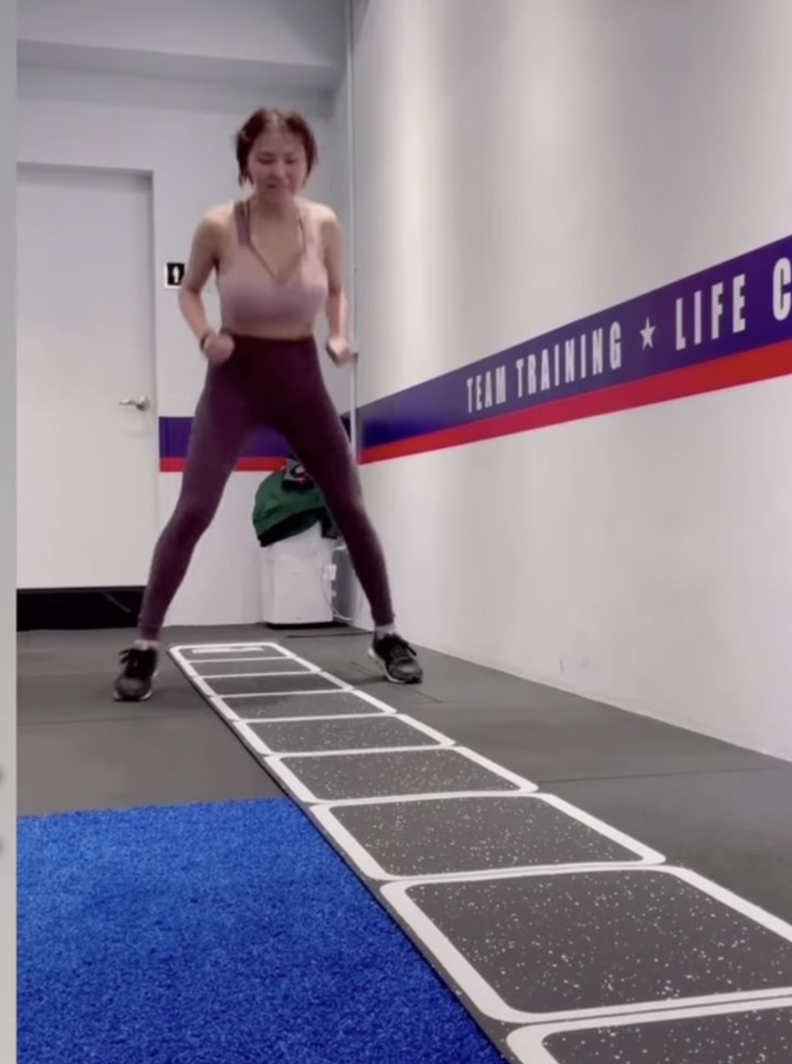 熊熊po出一段跑步畫面，胸前巨乳晃動不已，超級吸睛。（翻攝自熊熊IG）