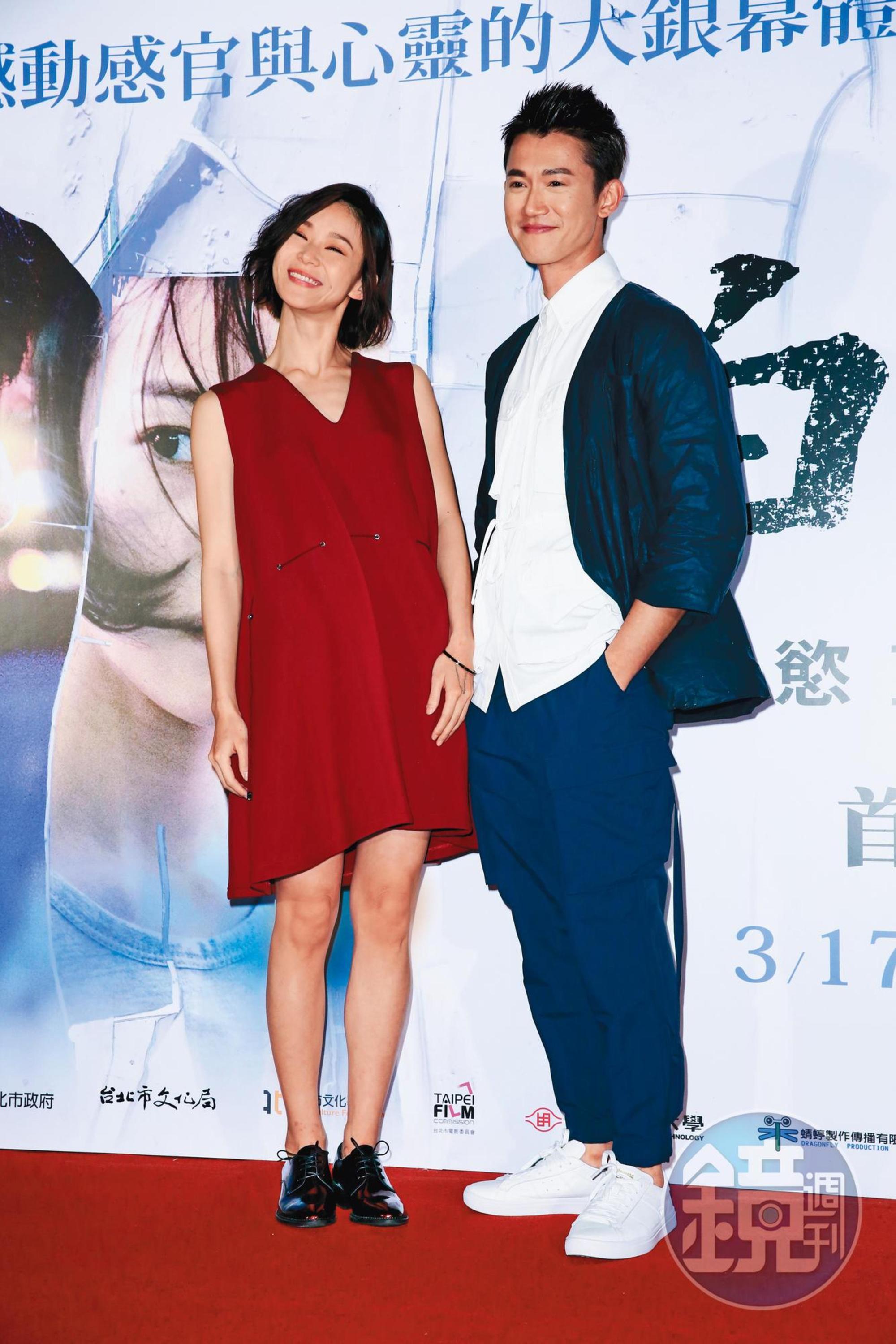 吳慷仁（右）與鍾瑶（左）曾經一度朝結婚方向交往，但後來突爆分手，導致女生受傷。如今鍾瑶另愛曹晏豪。