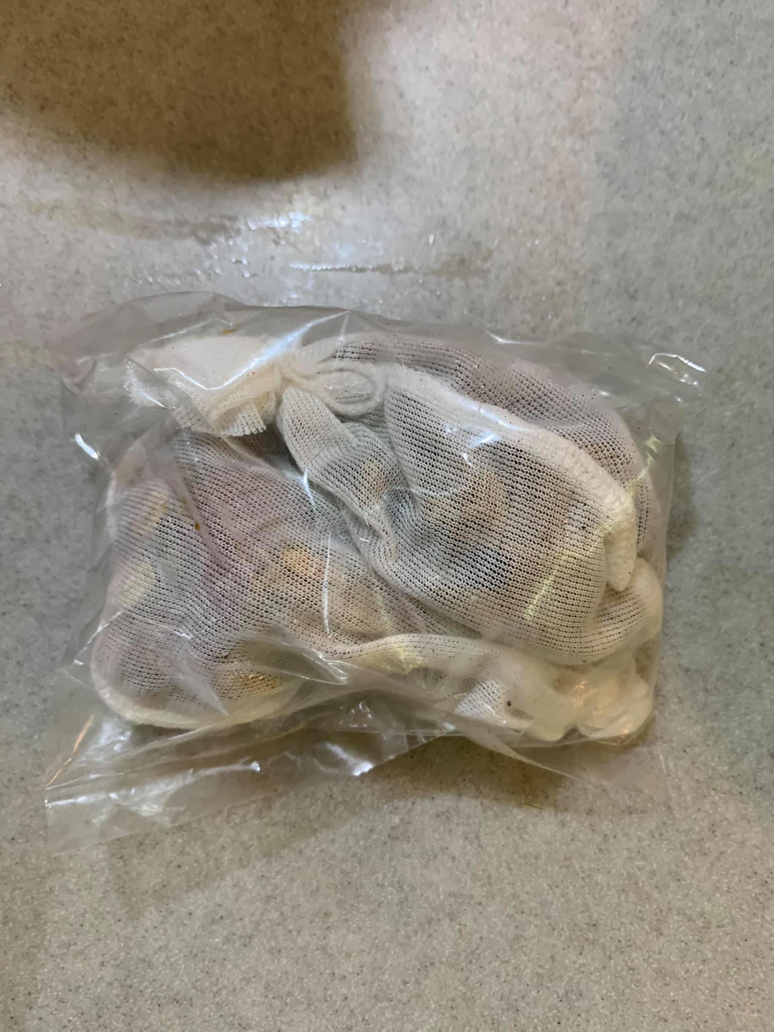 羊肉專用滷包,我看到裡面有枸杞。