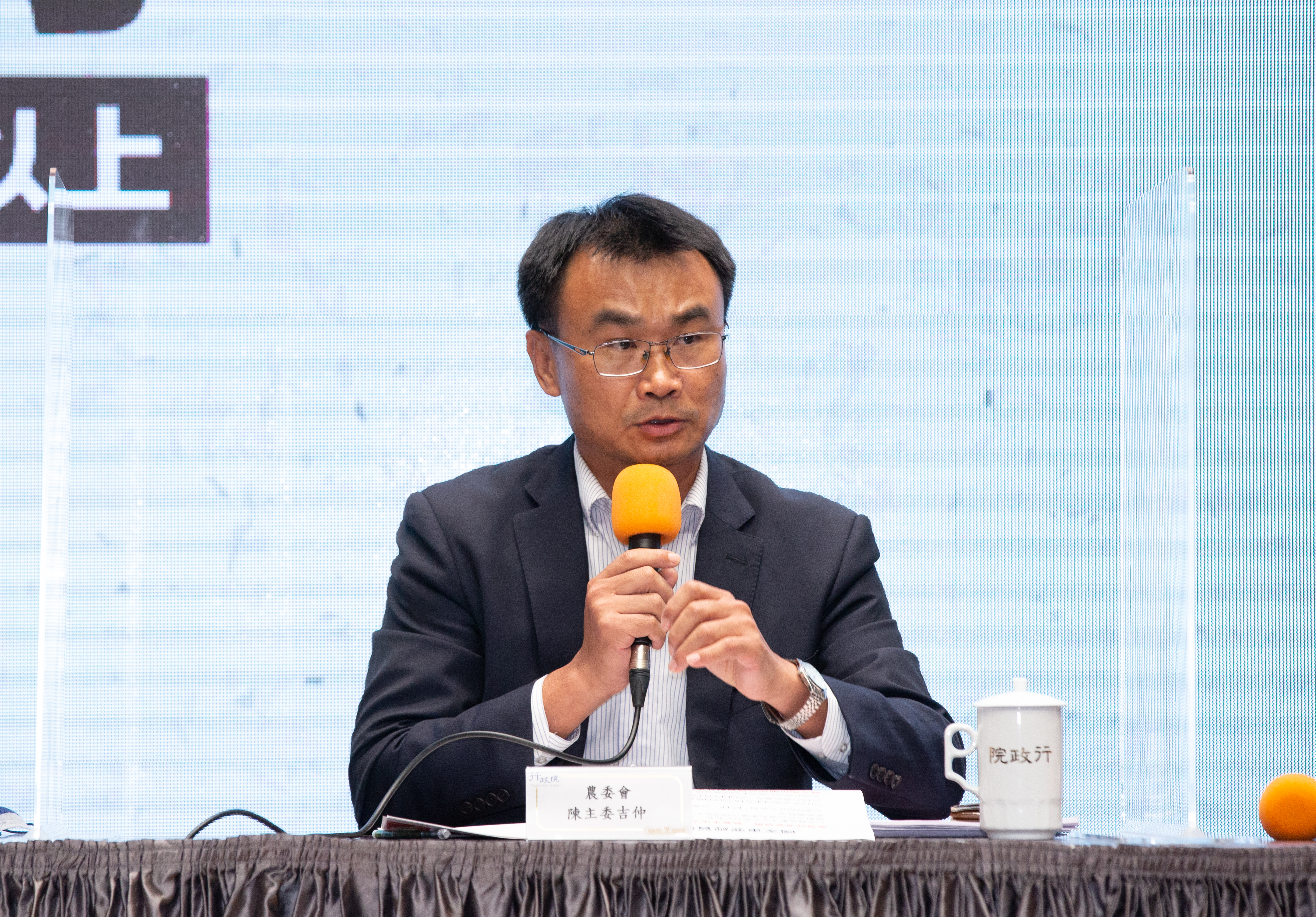 台灣豬標章已從本月開放申請，農委會主委陳吉仲考慮月底開放第2階段沒有稅籍和商登店家申請。（本刊資料照）