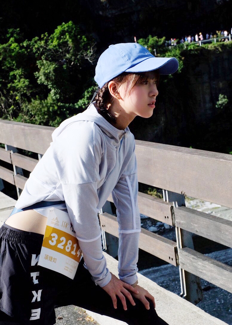 項婕如挑戰太魯閣馬拉松12K，初始全力以6分速衝刺。（群星瑞智提供）