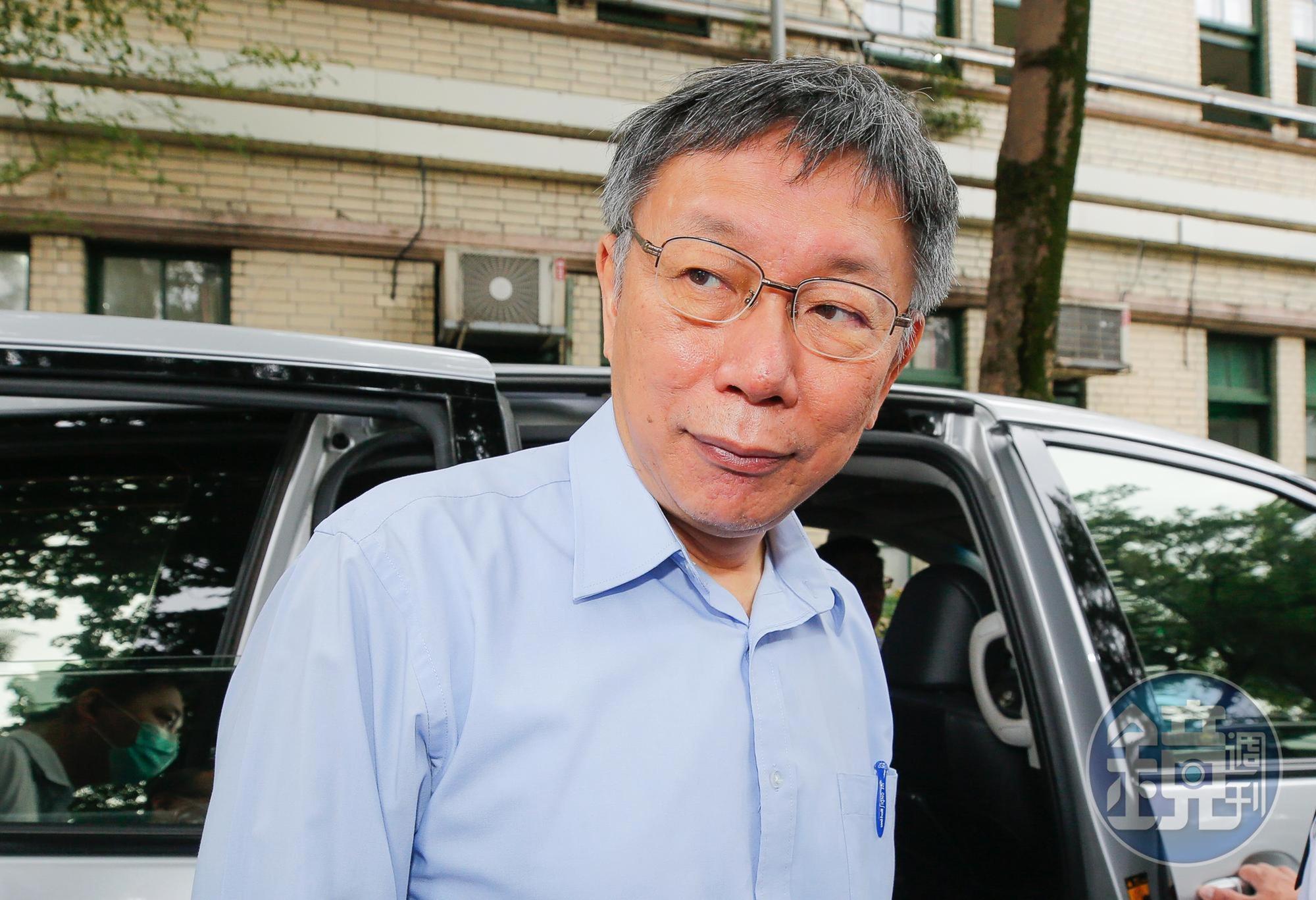 台北市長柯文哲今天親赴行政院院會,提案力主萊豬的進口要「源頭管理,明白標示」。(本刊資料照)