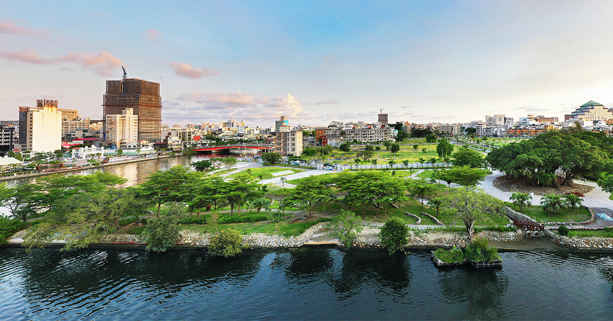 安平市政新灣區成為最火熱的台南重劃區，未來環快道路通車後15分鐘就可到南科。