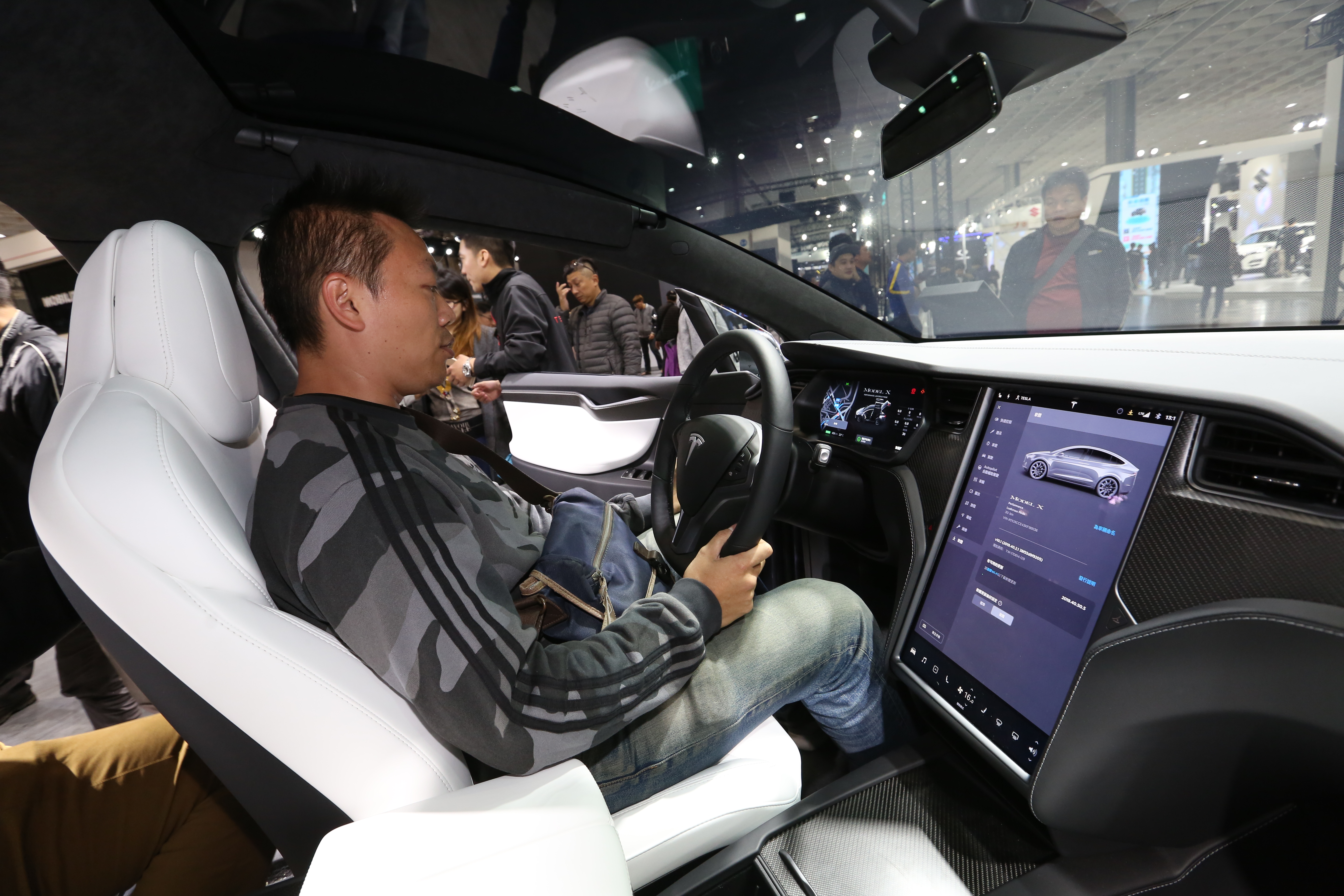 同業評估最有可能要求和碩赴美的客戶，就是電動車龍頭特斯拉。