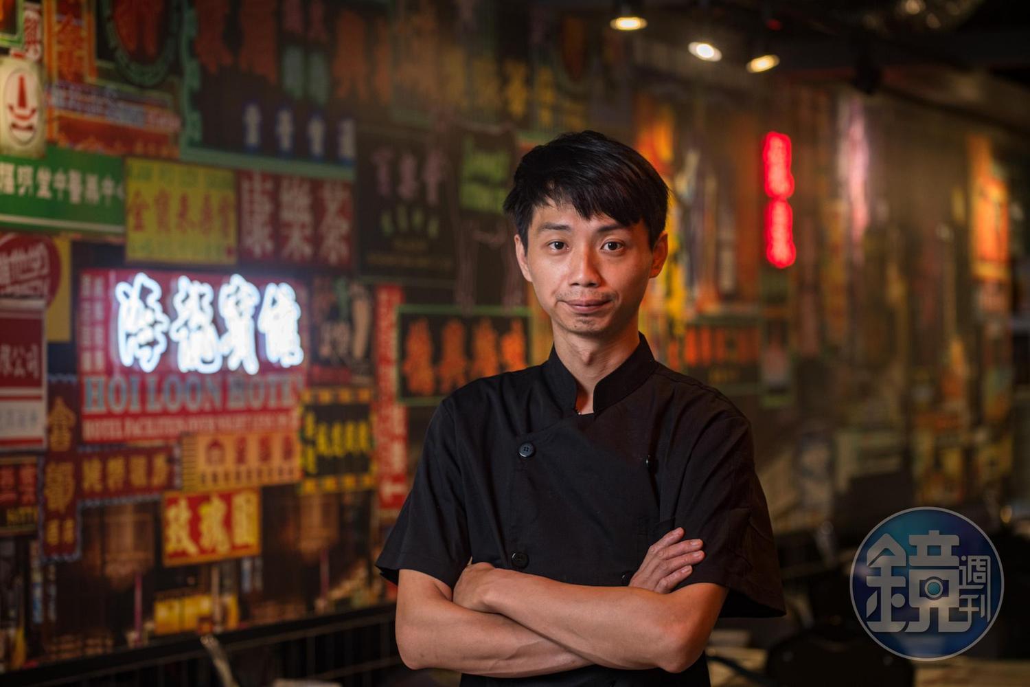 行政主廚許栢村精心設計多款湯頭，打造道地港式火鍋。