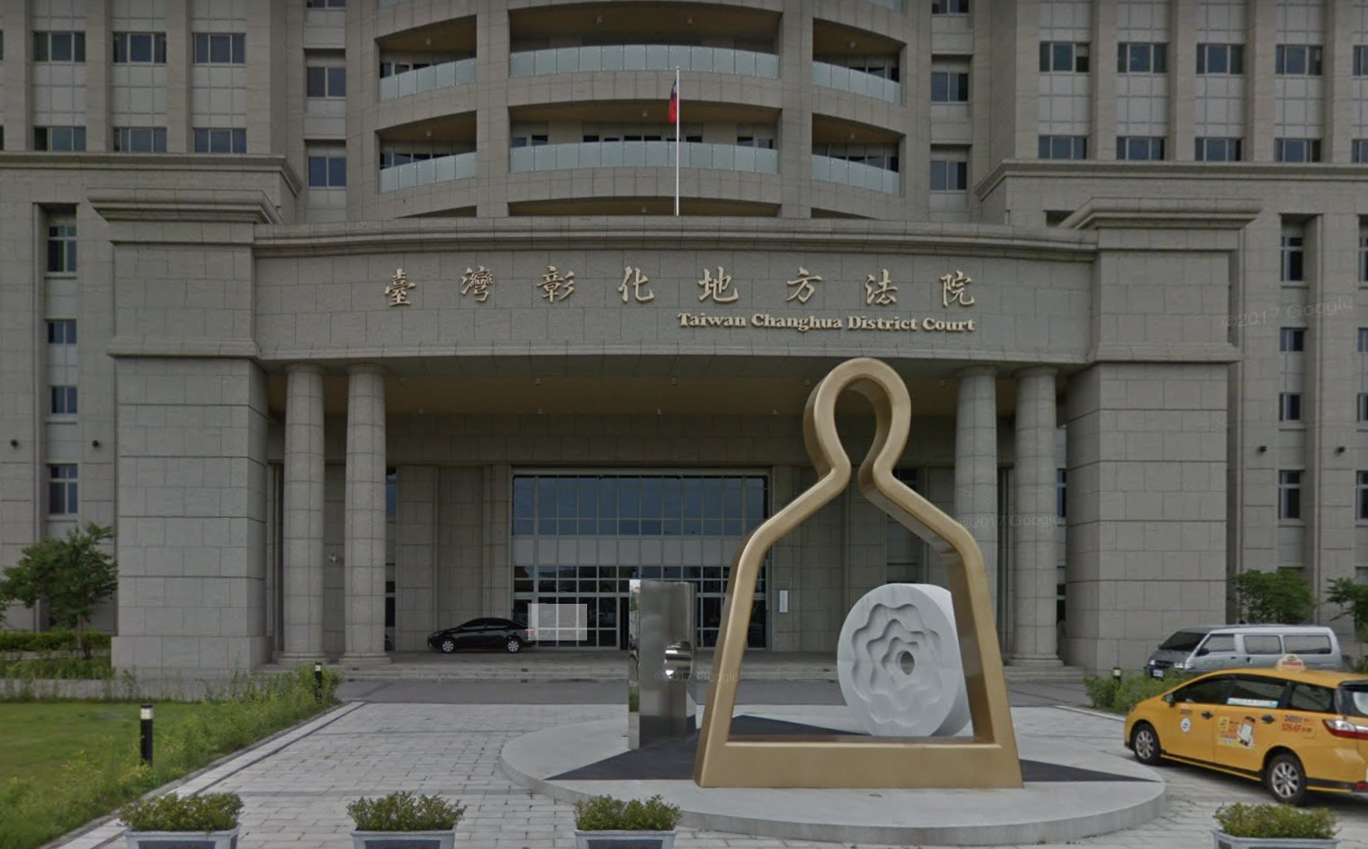 妻子為老公連生6女，結果老公和閨蜜偷吃，妻子氣炸告上法院。（翻攝自google map）