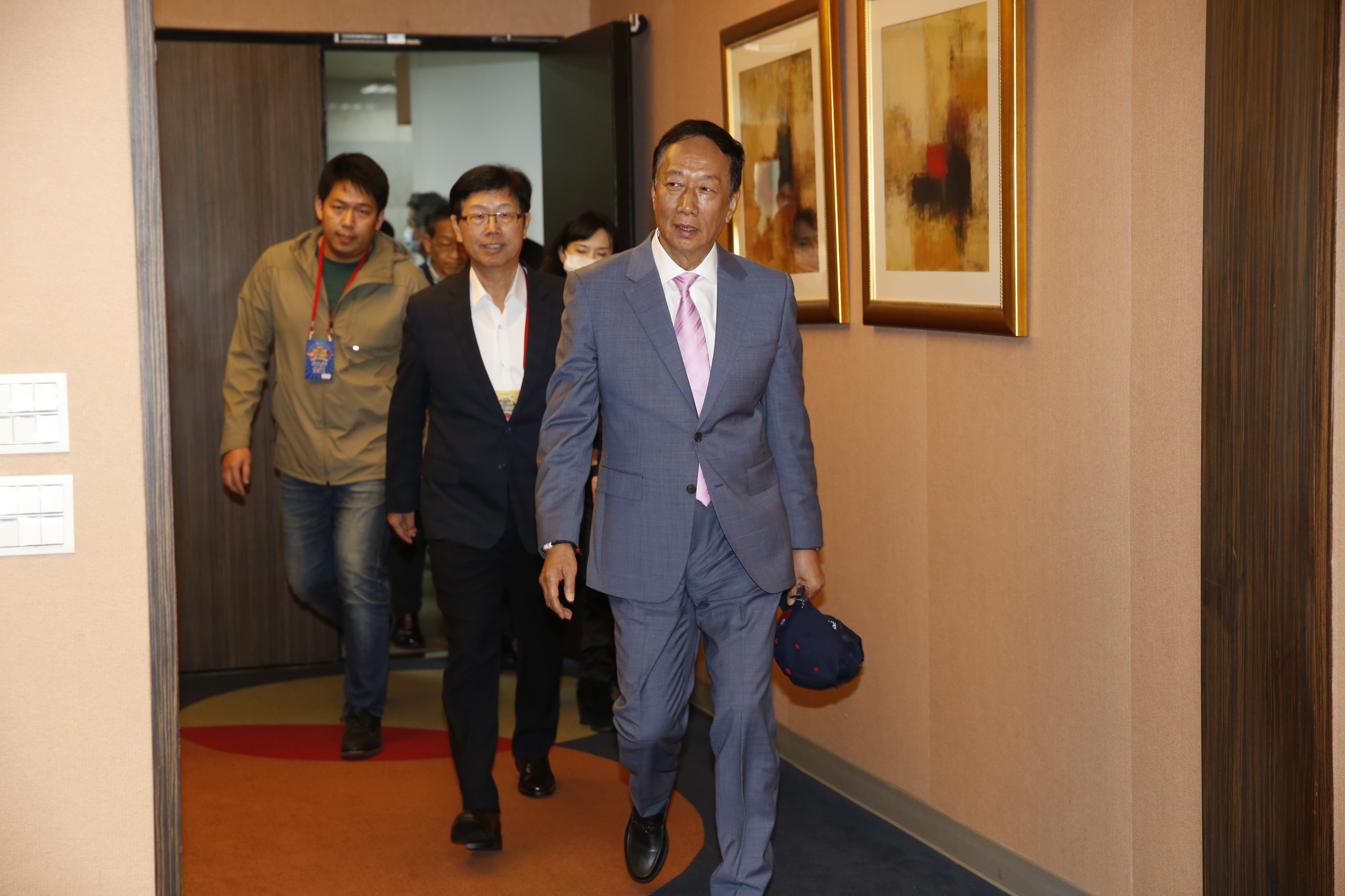 鴻海創辦人郭台銘誓言：ICT（資通訊）要為生醫業掛上引擎。 