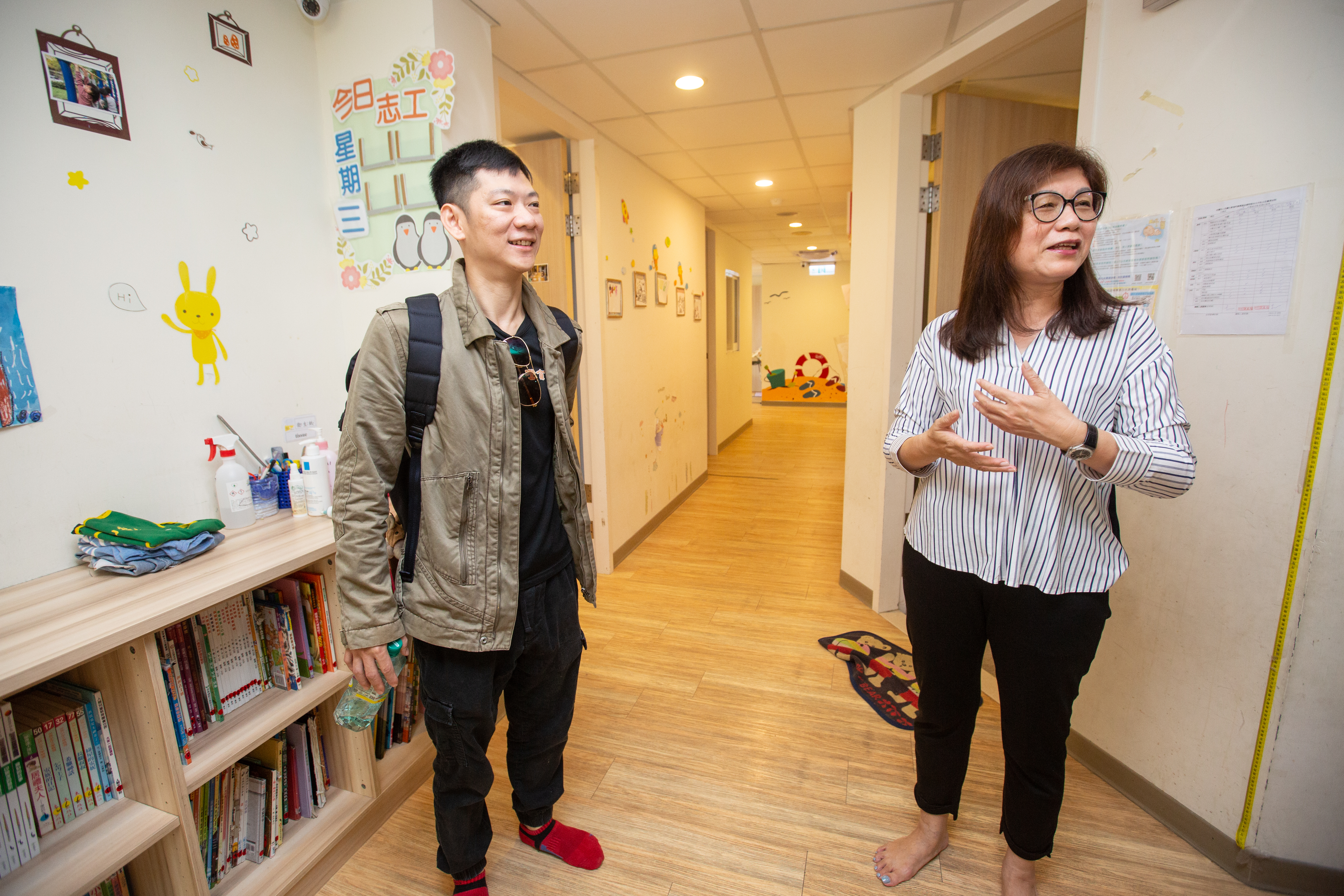 育幼院是唯一在成長過程中給過陳煥傑溫暖與愛的地方,長大後他仍會抽空回院區探訪。