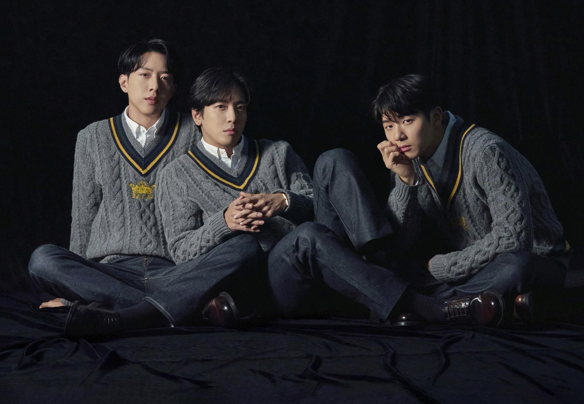 「CNBLUE」李正信(左起)、鄭容和、姜敏赫三人順利服役結束,相隔3年又8個月推出新專輯《RE-CODE》。(華納音樂提供)