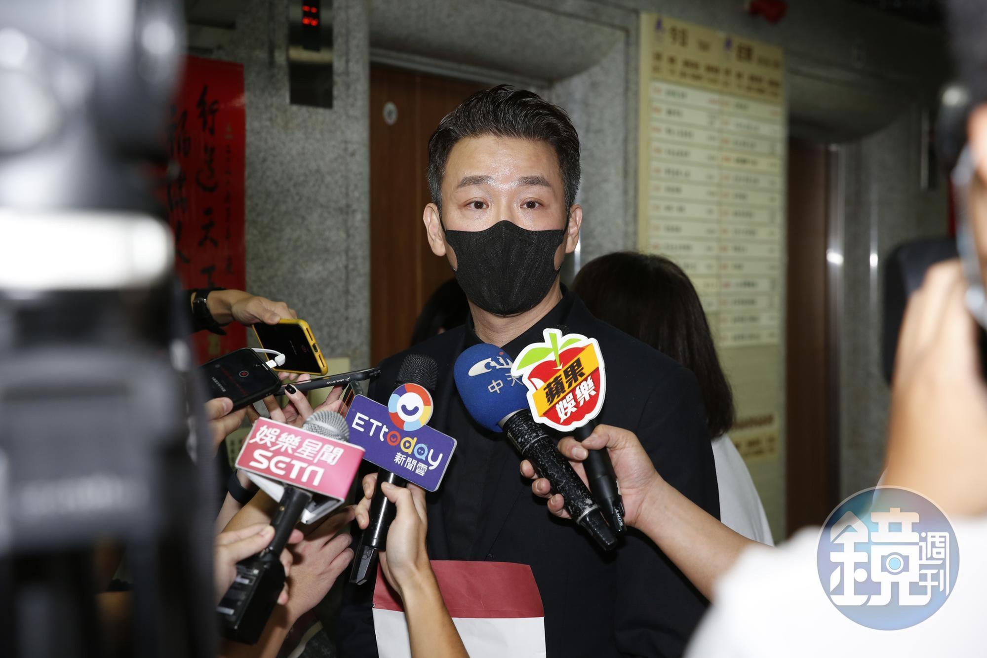 陶喆透露因為父親關係與張毅、楊惠姍相熟,一直以來得到他們不少照顧。