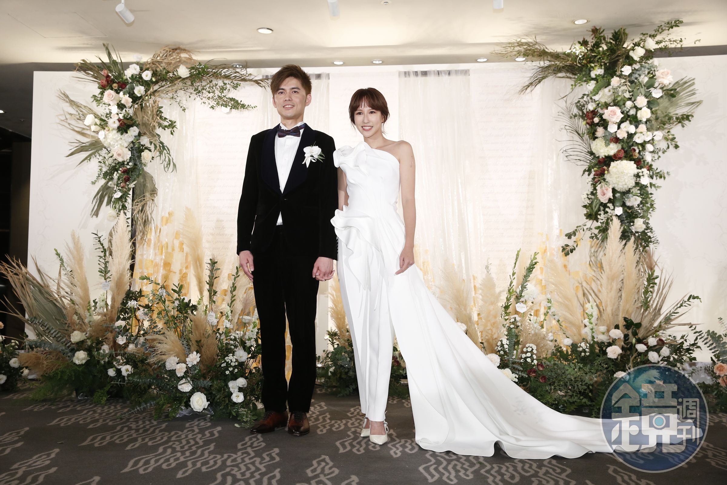 潘嘉麗與游政豪已於今年2月24日登記結婚，時隔近十個月才舉辦婚宴。