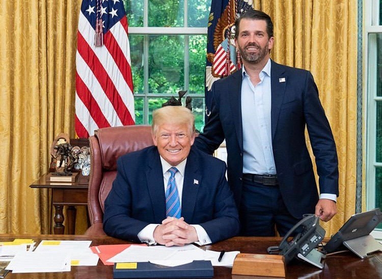 美國總統川普長子小唐納川普（Donald Trump Jr）20日被證實確診武漢肺炎。（翻攝自小川普臉書）