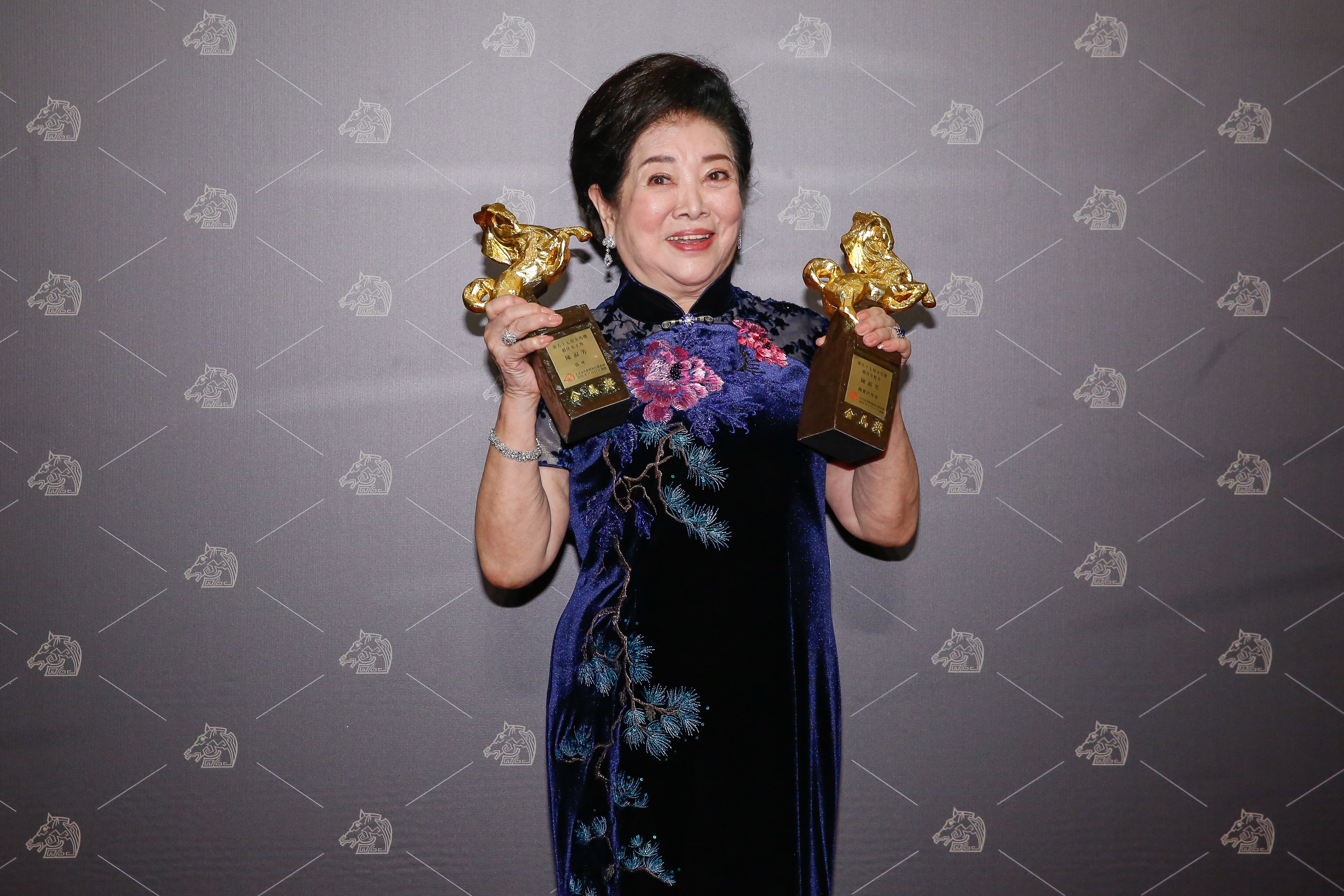 陳淑芳以大熱門姿態在金馬先摘配再封后，81歲高齡也成為金馬獎最年長得獎者，演戲演了一輩子的她，如今終於得到獎項肯定。