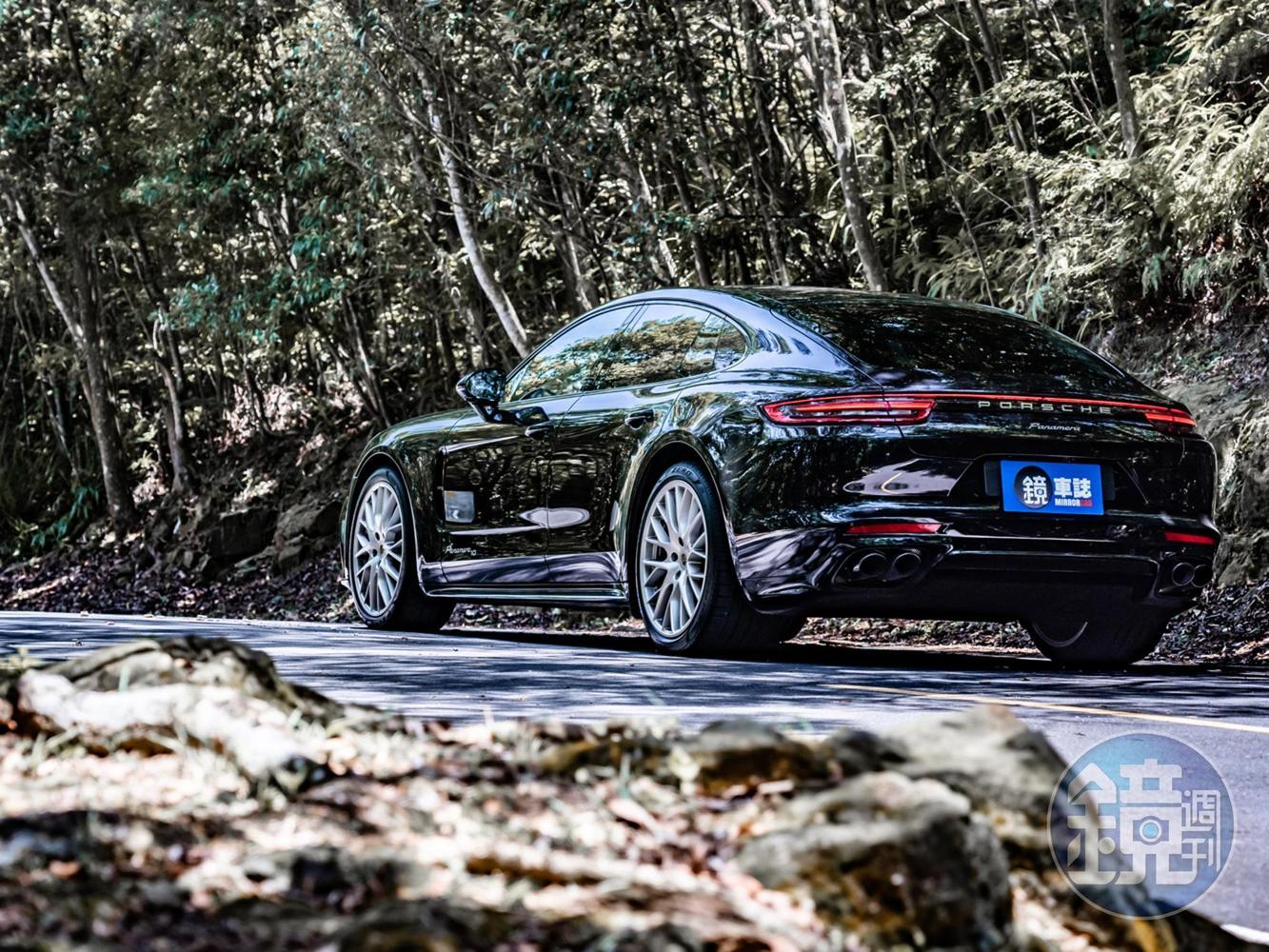 PORSCHE Panamera 10 Years Edition