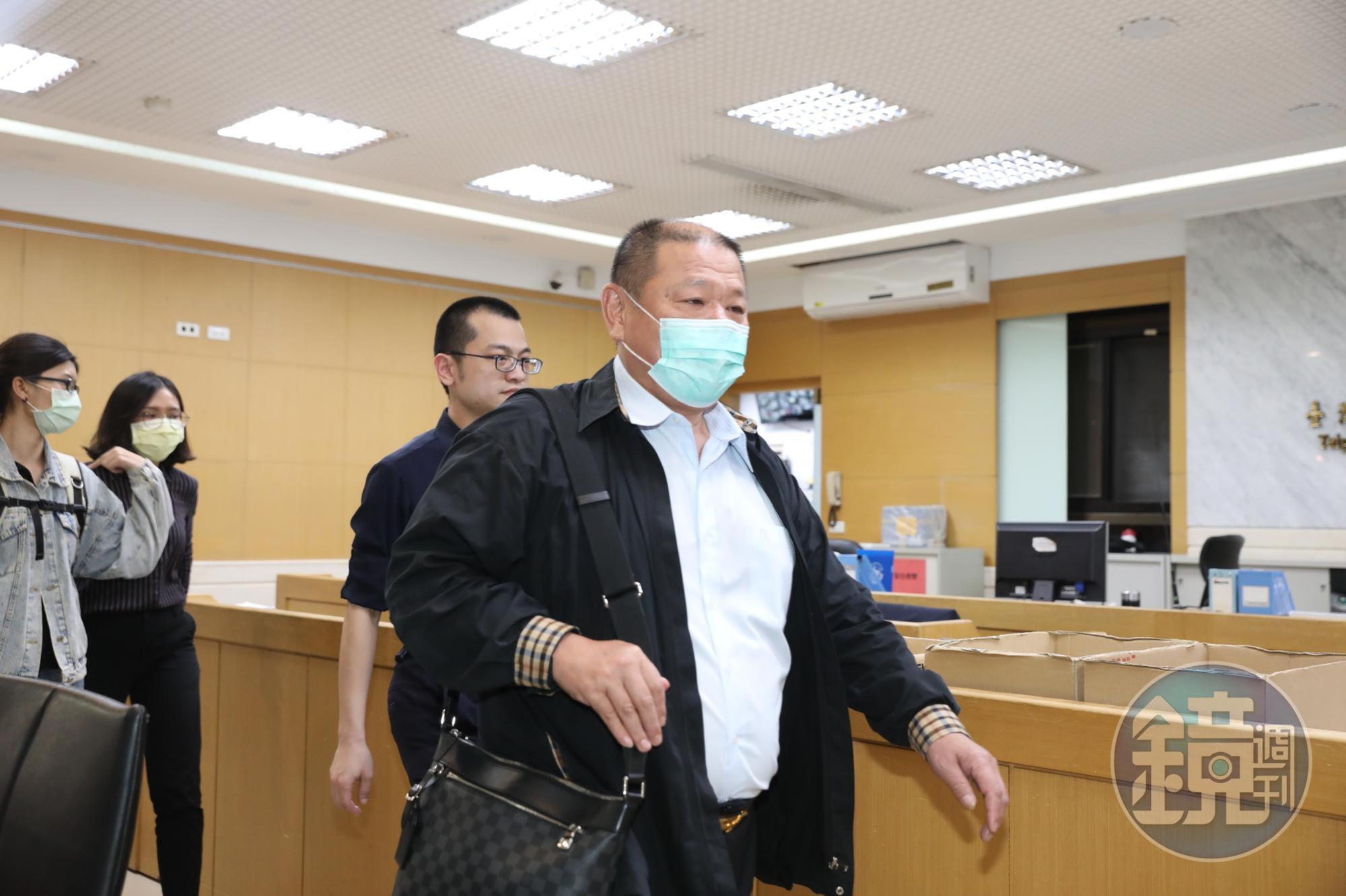 圓山國際開發公司總裁楊志強訊後被以100萬元交保。