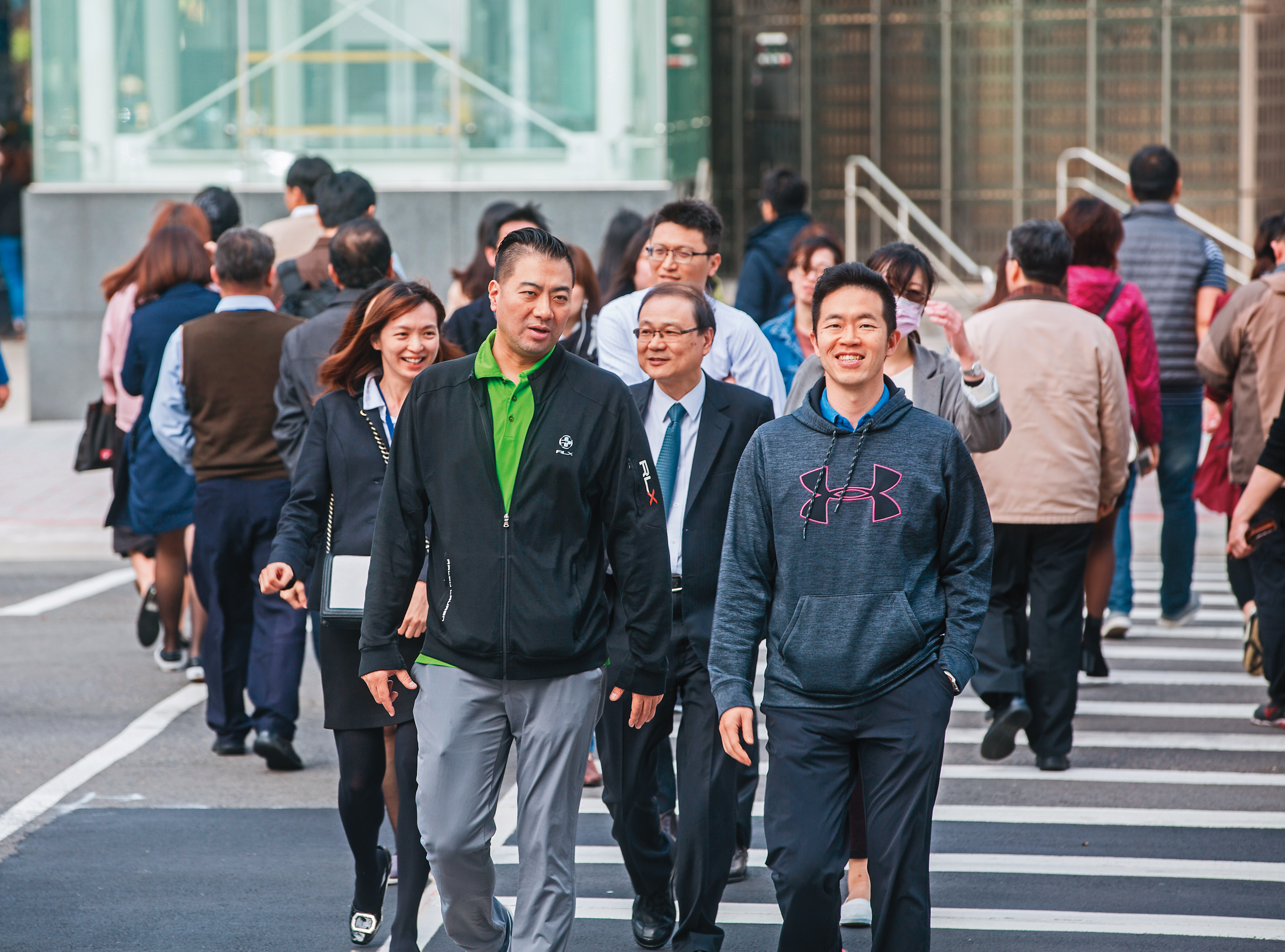 新舊制勞退金只要存好存滿，不必害怕勞保年改大刀砍下來。