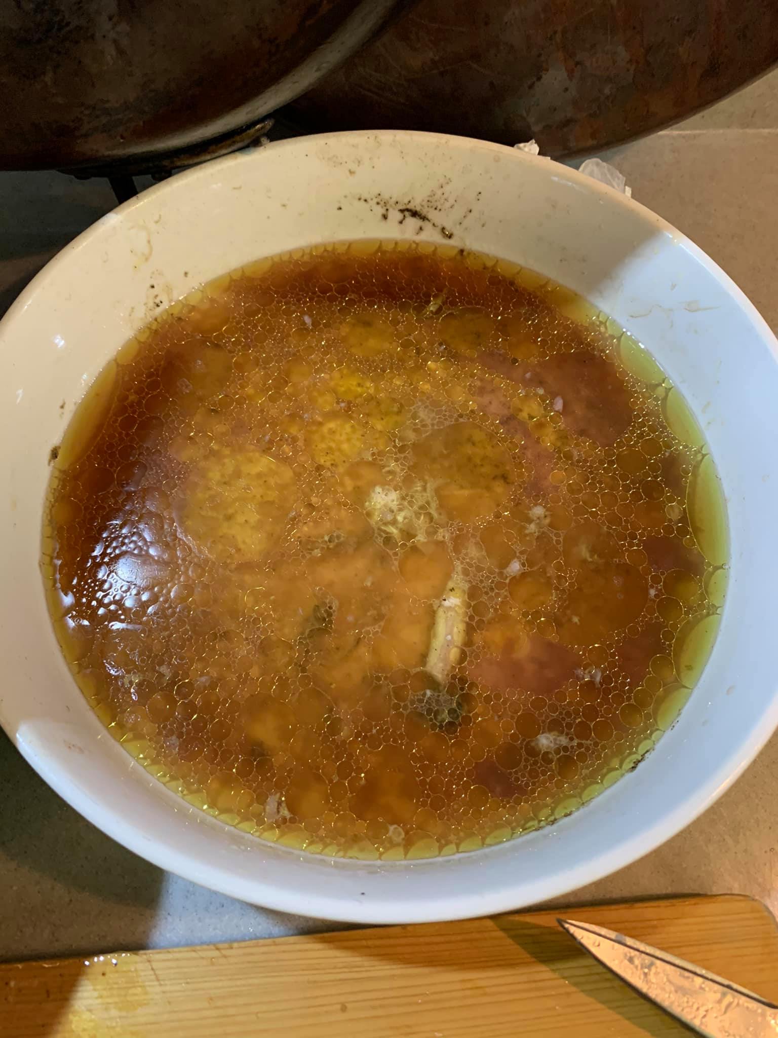 雞汁留下。
